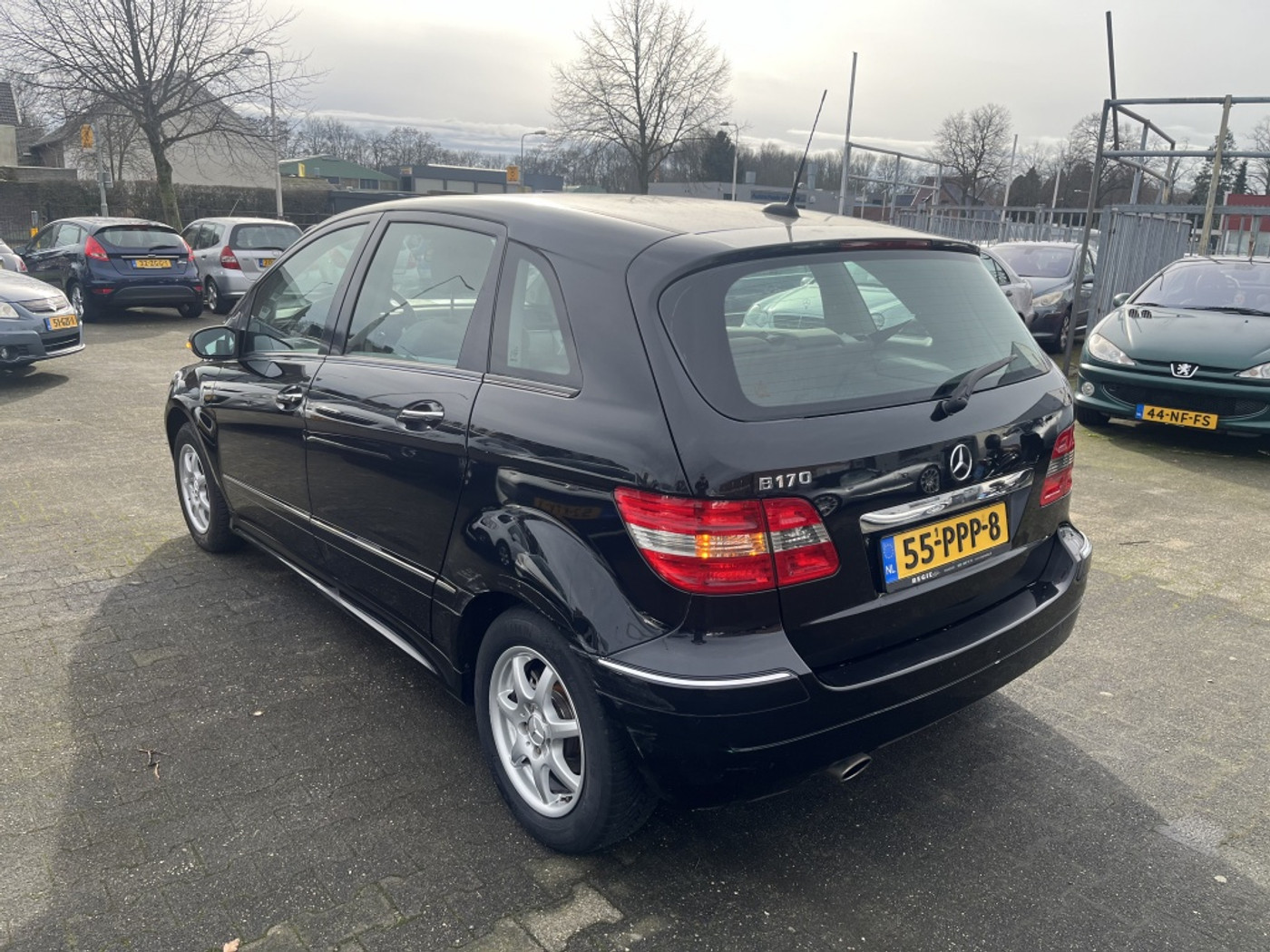 Foto van Mercedes-Benz B 170