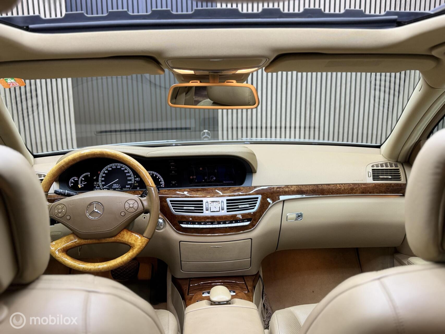 Foto van Mercedes-Benz S 350