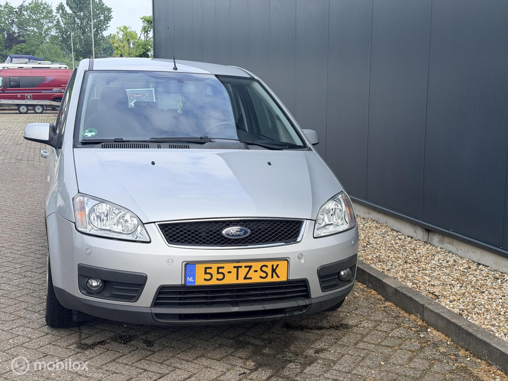 Foto van Ford Focus C-max
