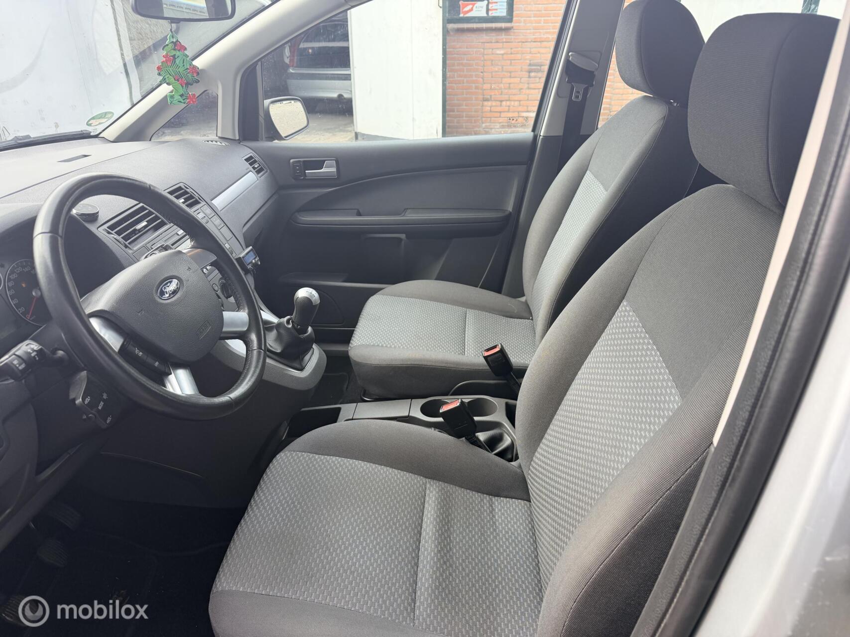 Foto van Ford Focus C-max