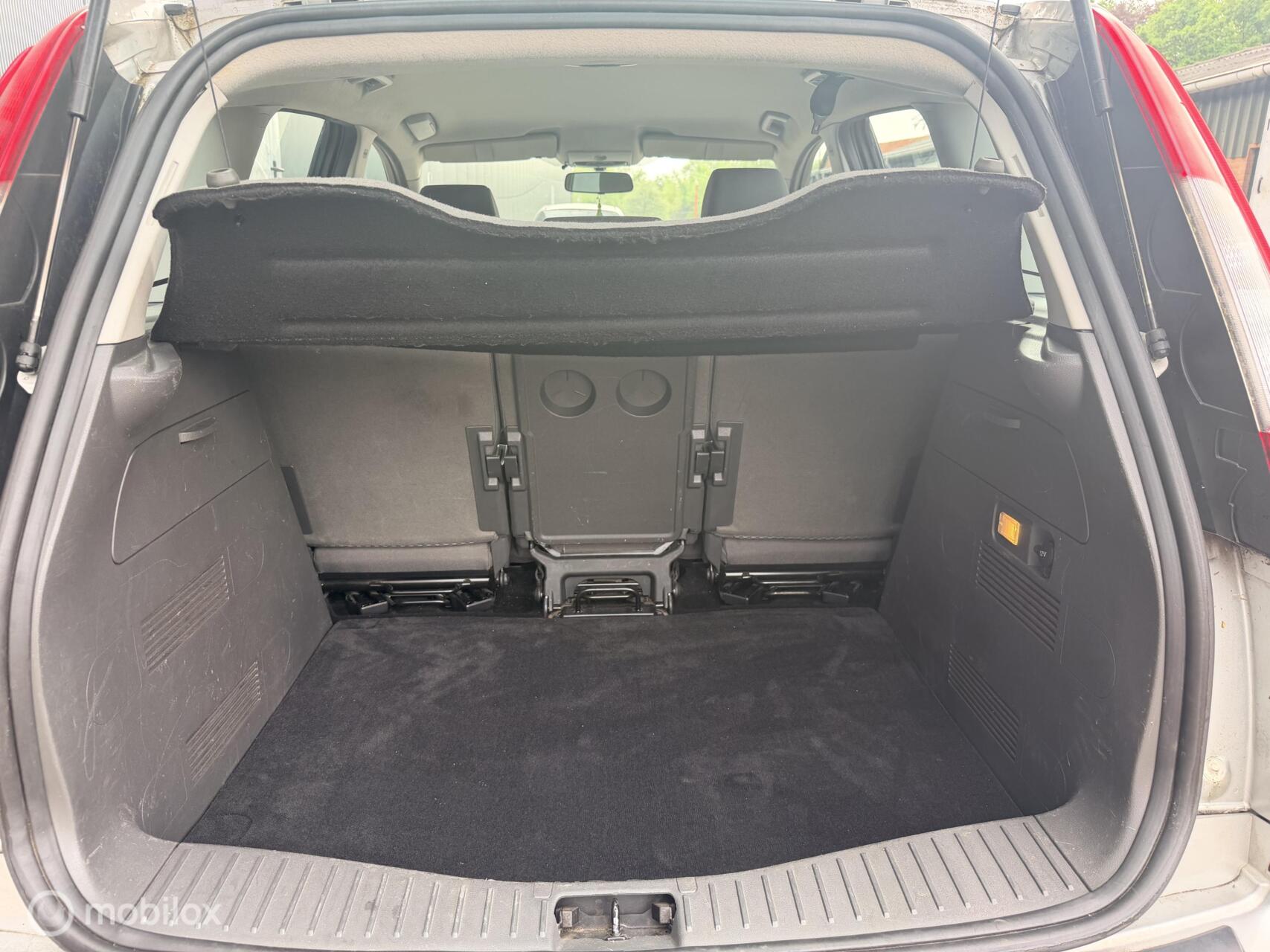 Foto van Ford Focus C-max