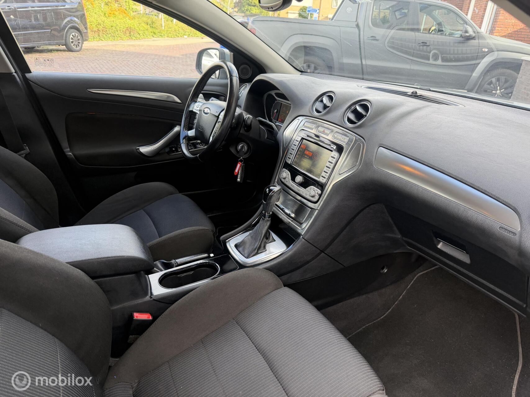 Foto van Ford Mondeo