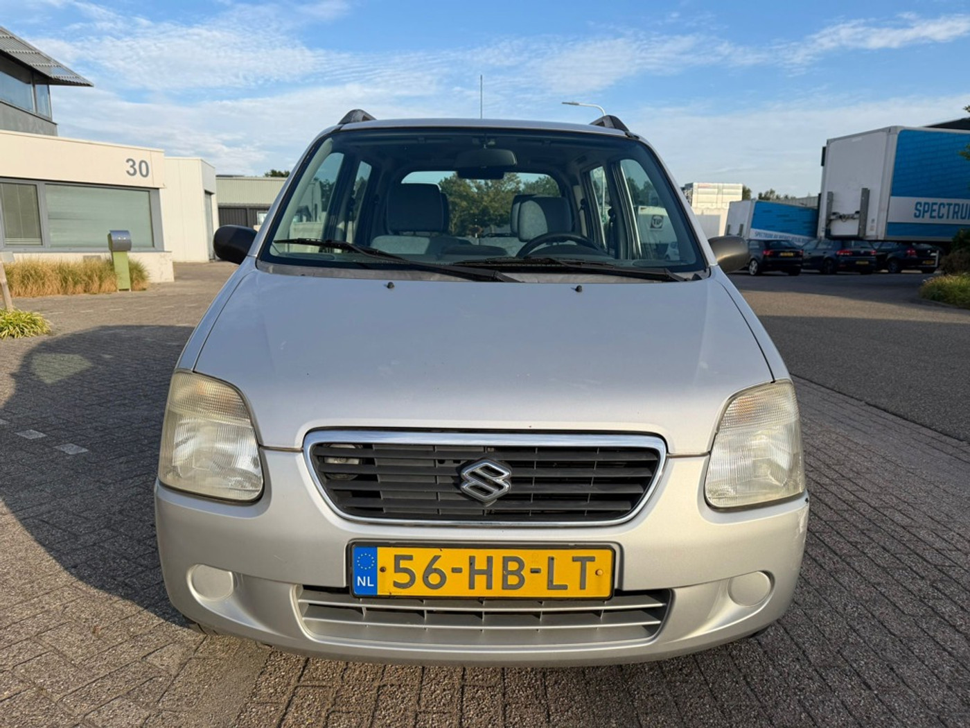 Foto van Suzuki Wagon R