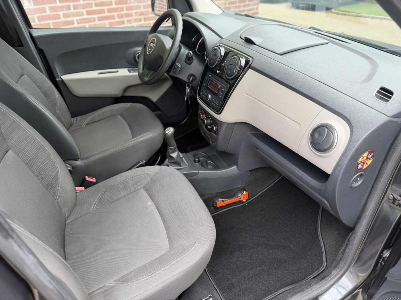 Foto van Dacia Lodgy