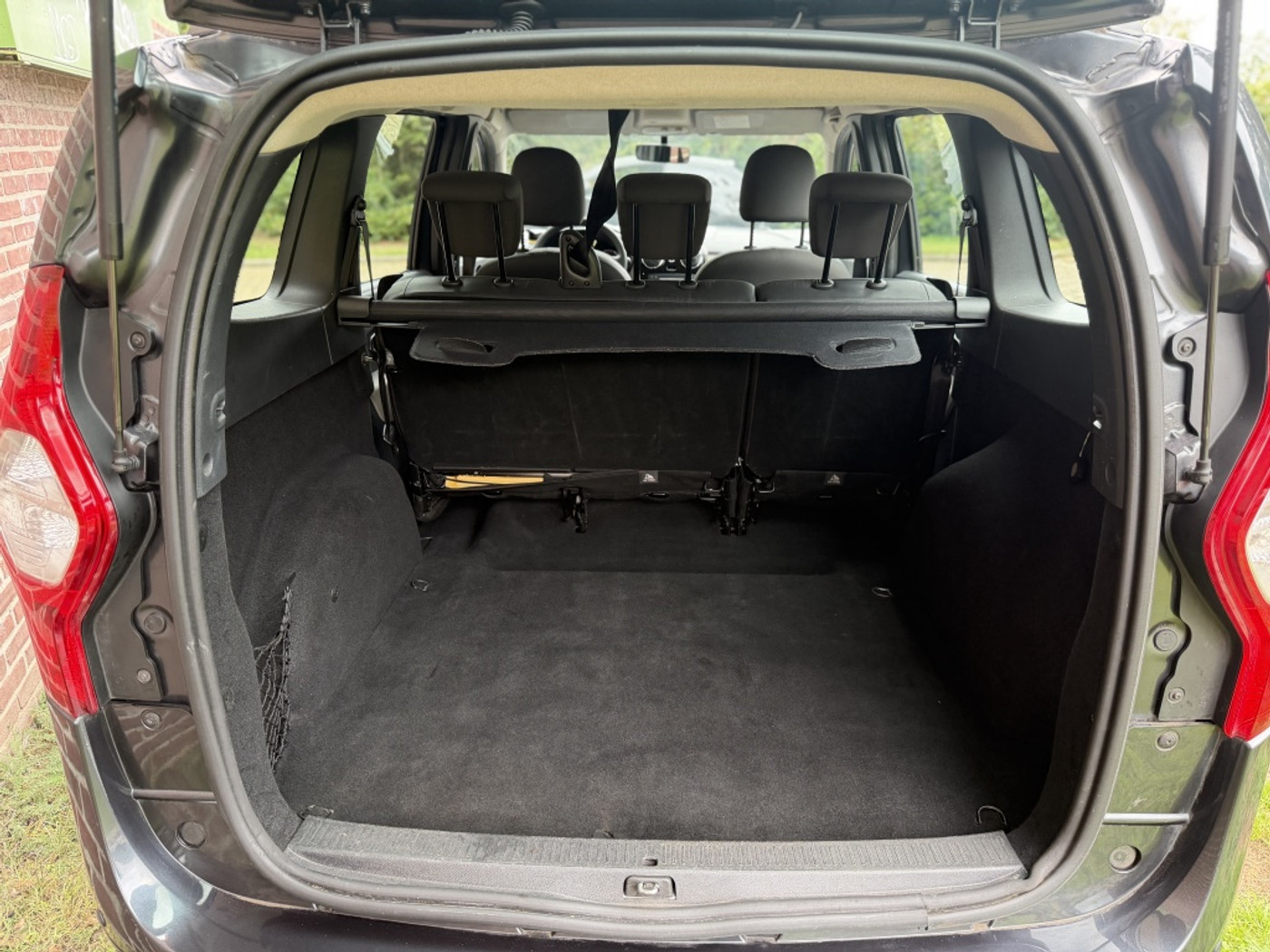 Foto van Dacia Lodgy
