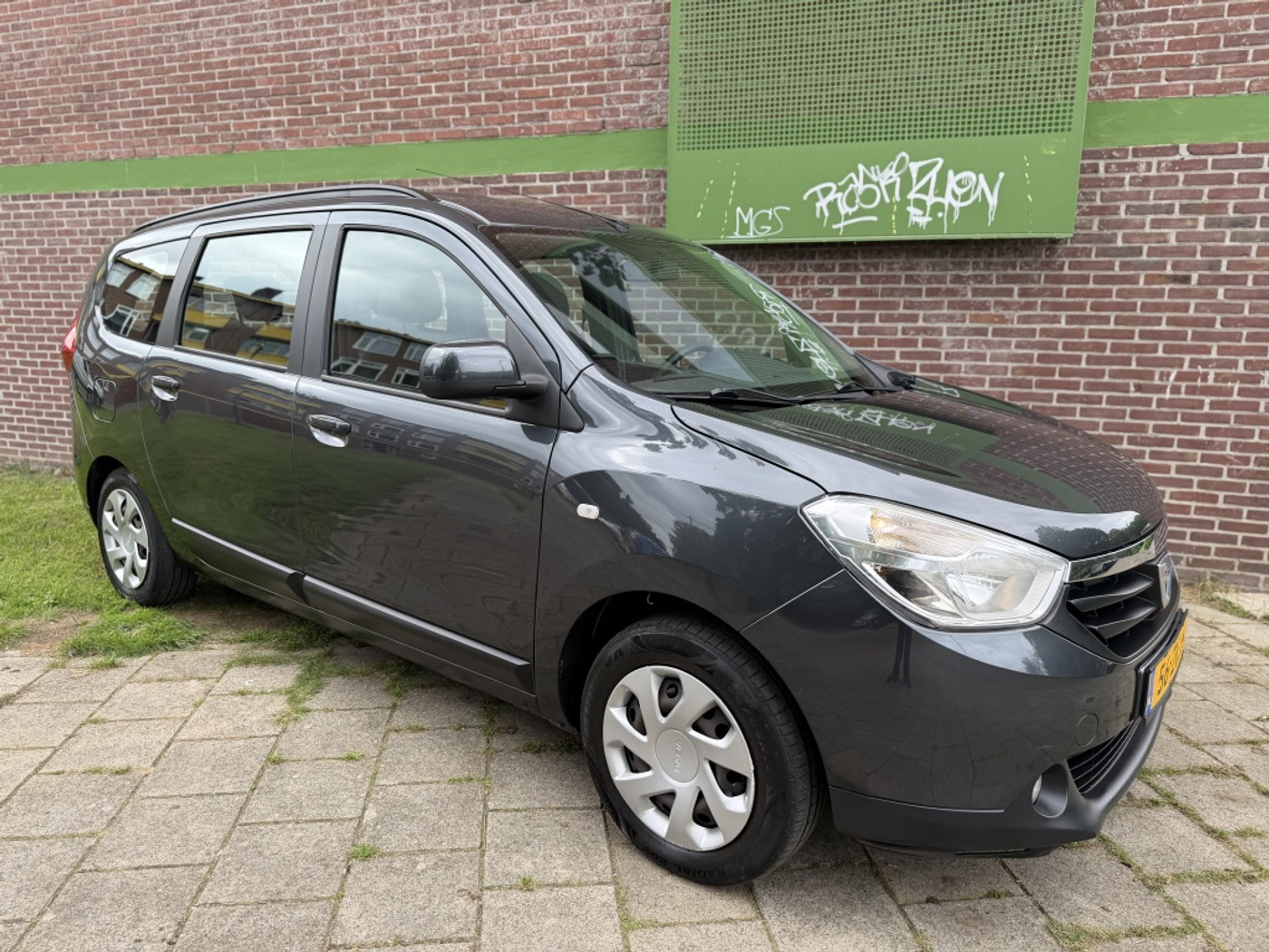 Foto van Dacia Lodgy