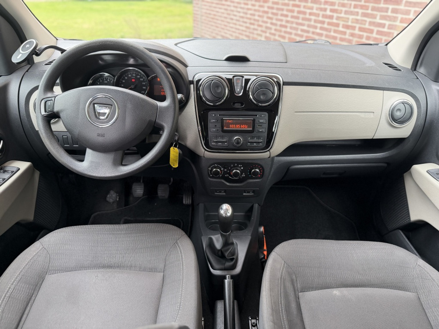 Foto van Dacia Lodgy