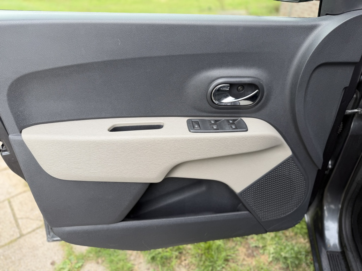 Foto van Dacia Lodgy