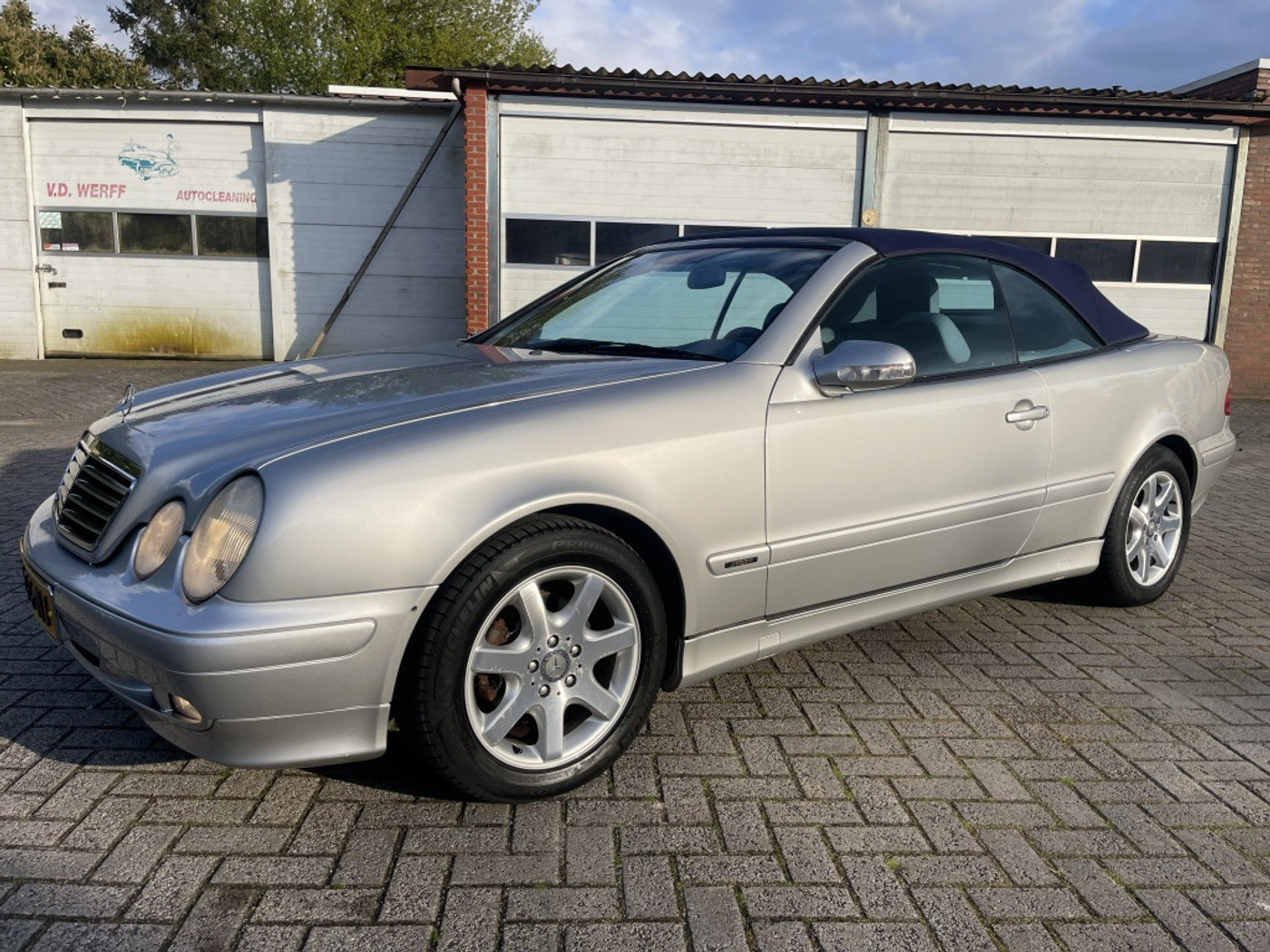 Foto van Mercedes-Benz CLK 200