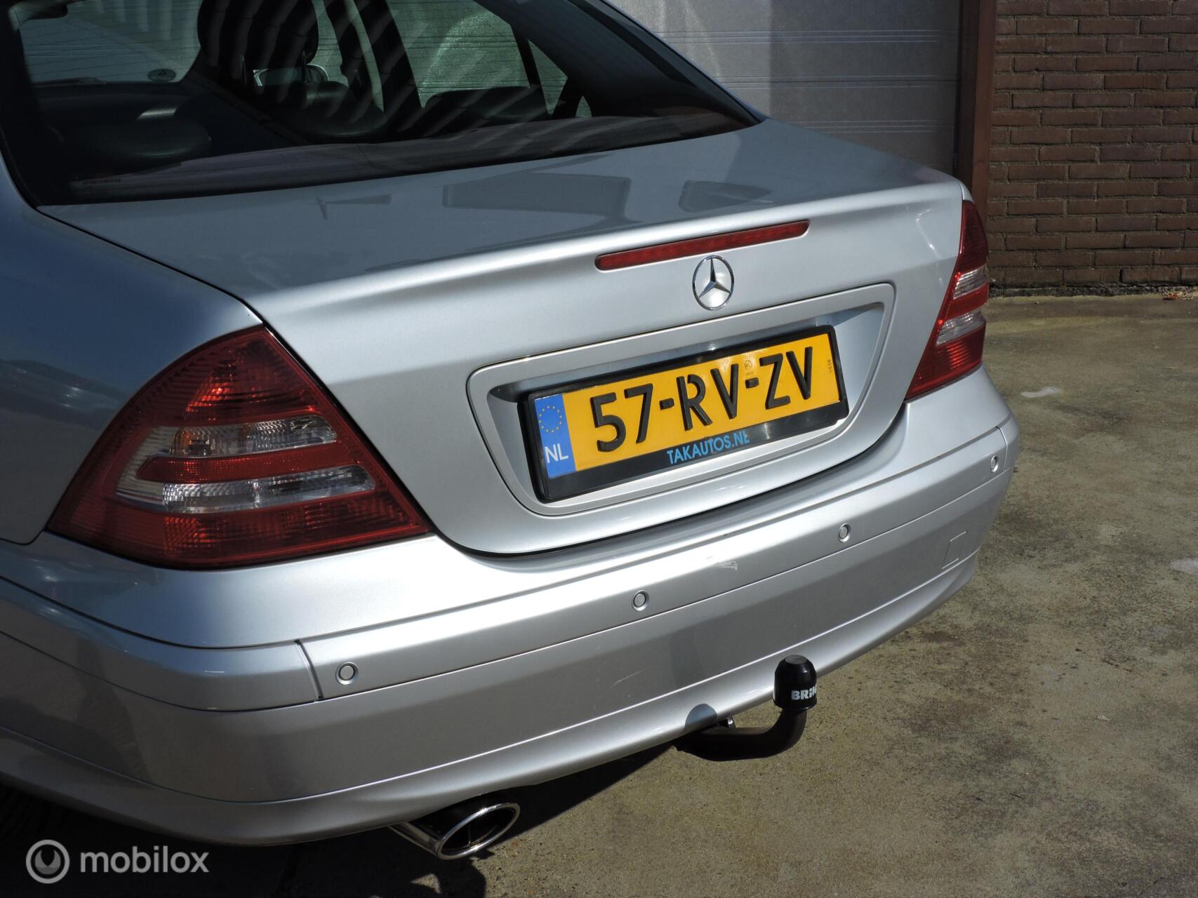 Foto van Mercedes-Benz C 180 Kompressor
