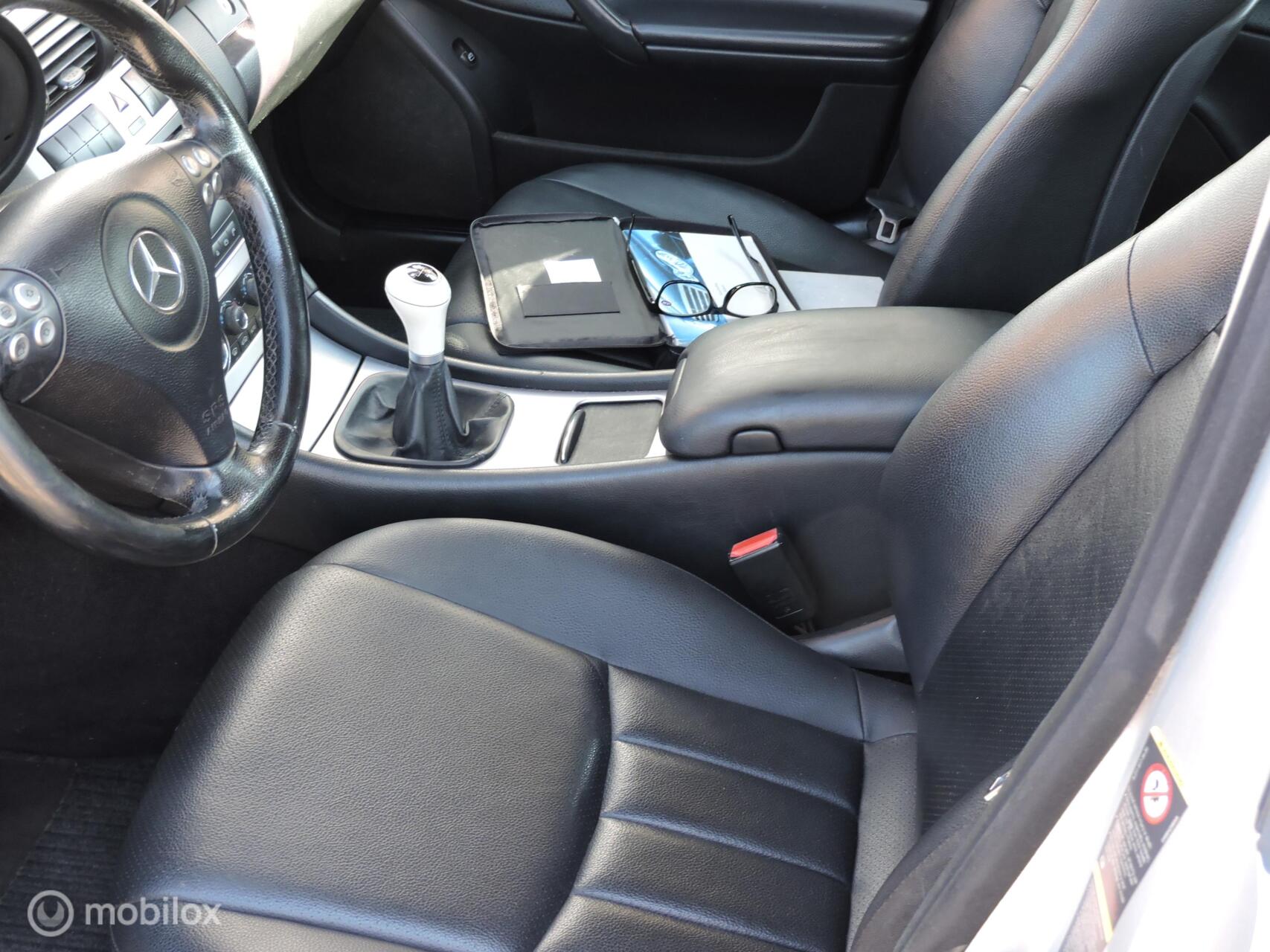 Foto van Mercedes-Benz C 180 Kompressor