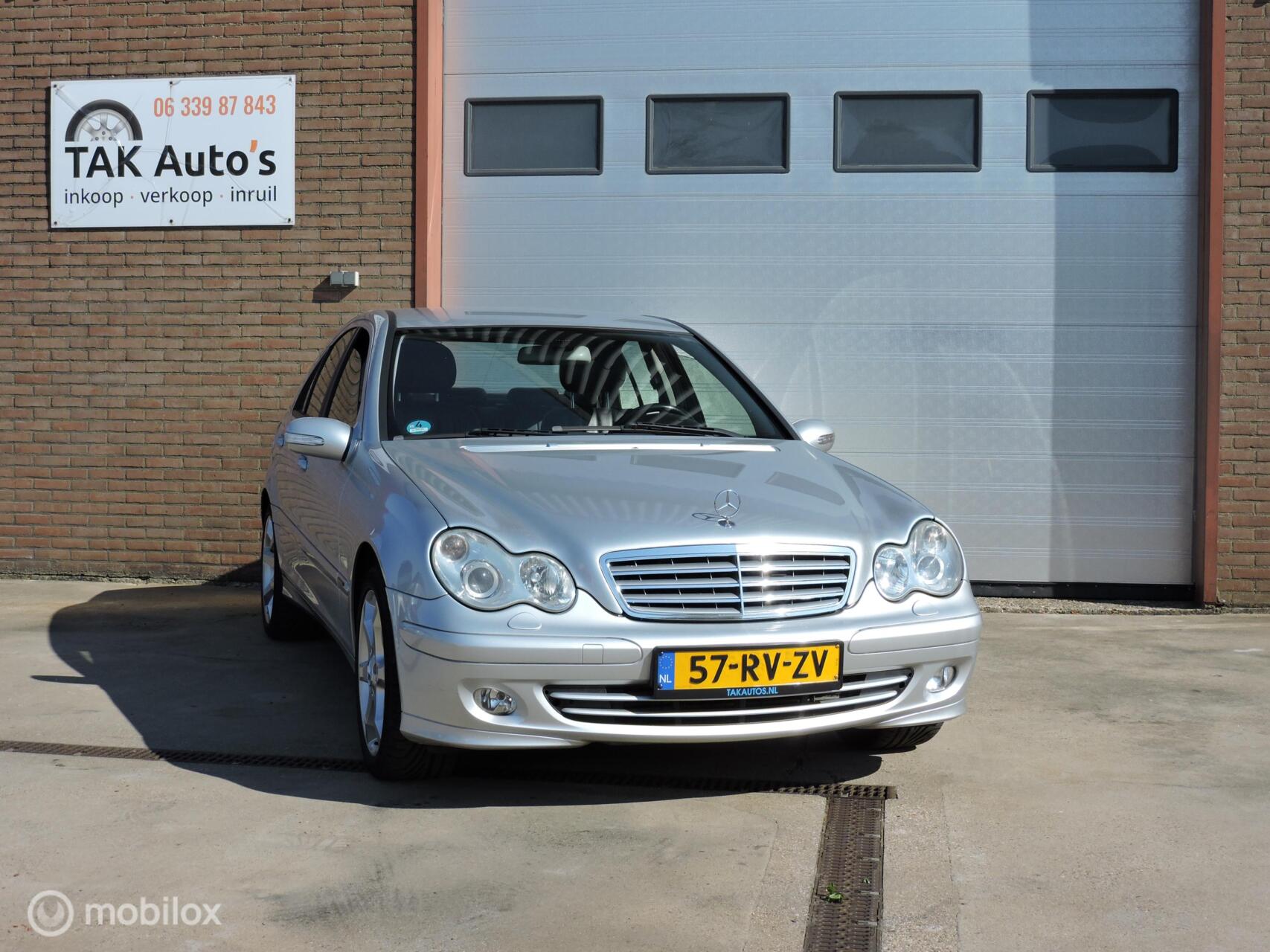 Foto van Mercedes-Benz C 180 Kompressor