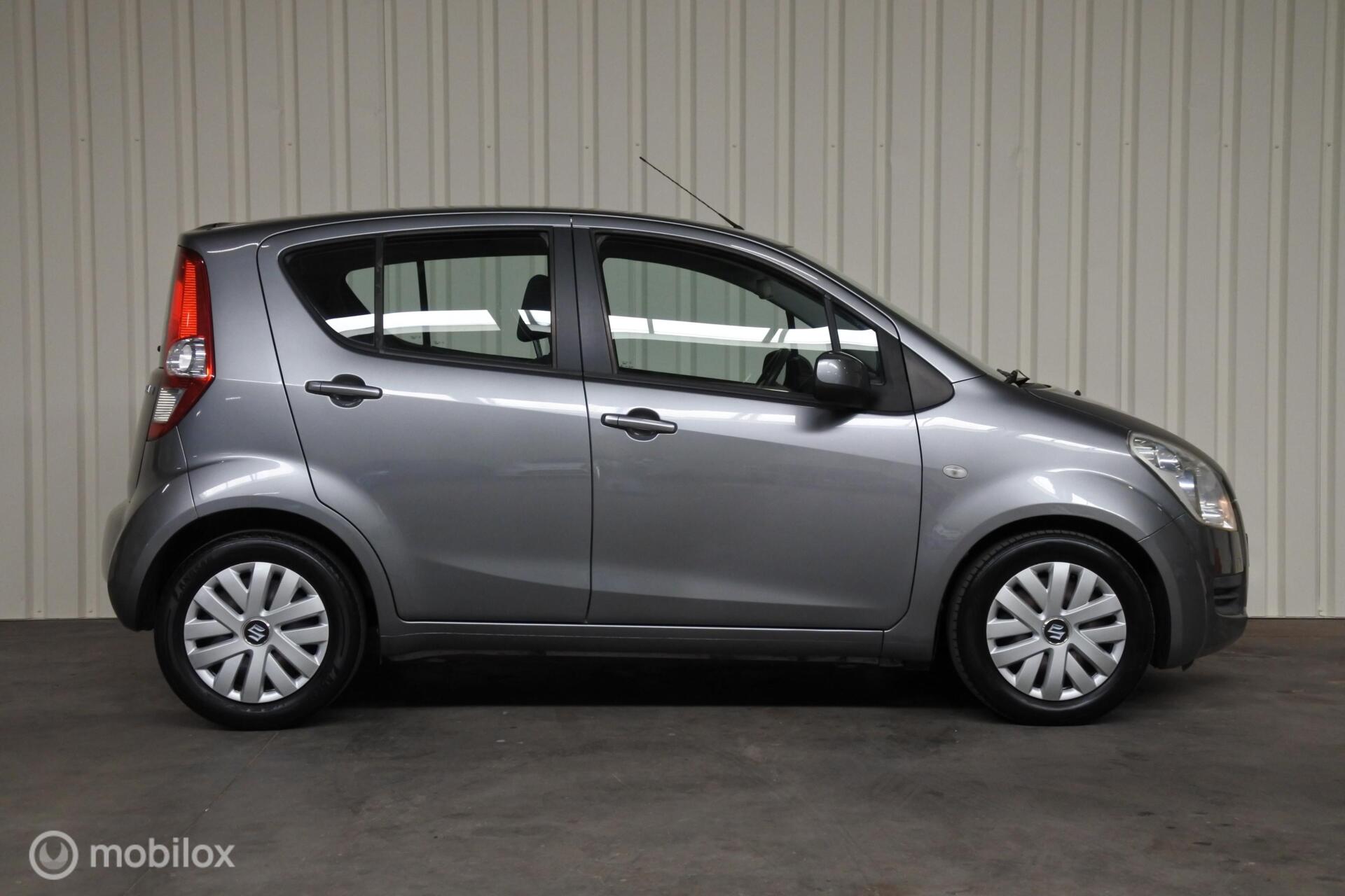 Foto van Suzuki Splash