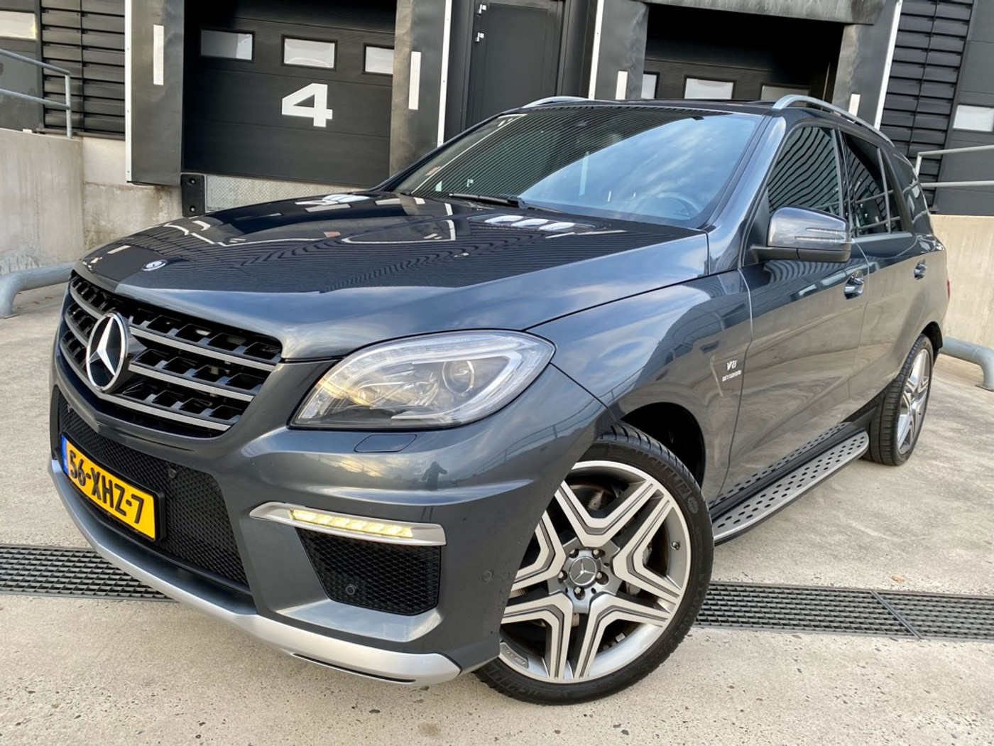 Foto van Mercedes-Benz ML 63 AMG