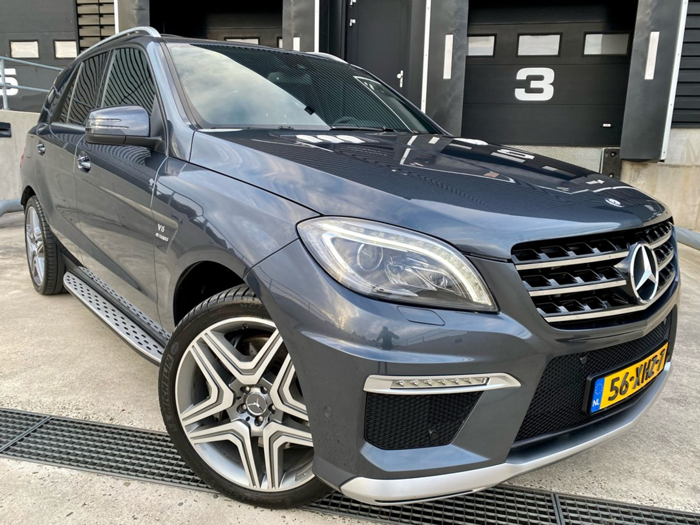 Foto van Mercedes-Benz ML 63 AMG