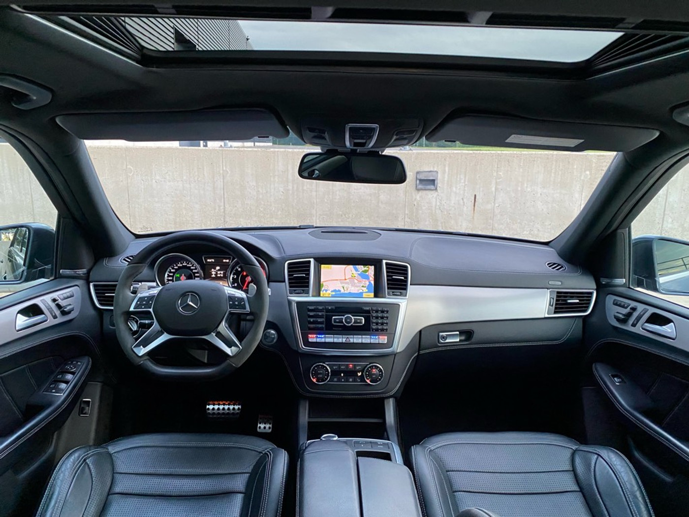 Foto van Mercedes-Benz ML 63 AMG