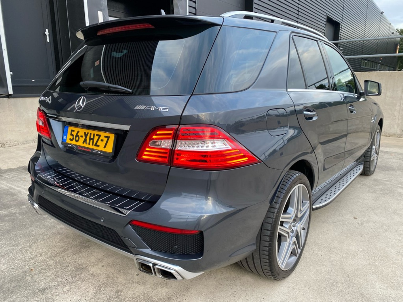 Foto van Mercedes-Benz ML 63 AMG