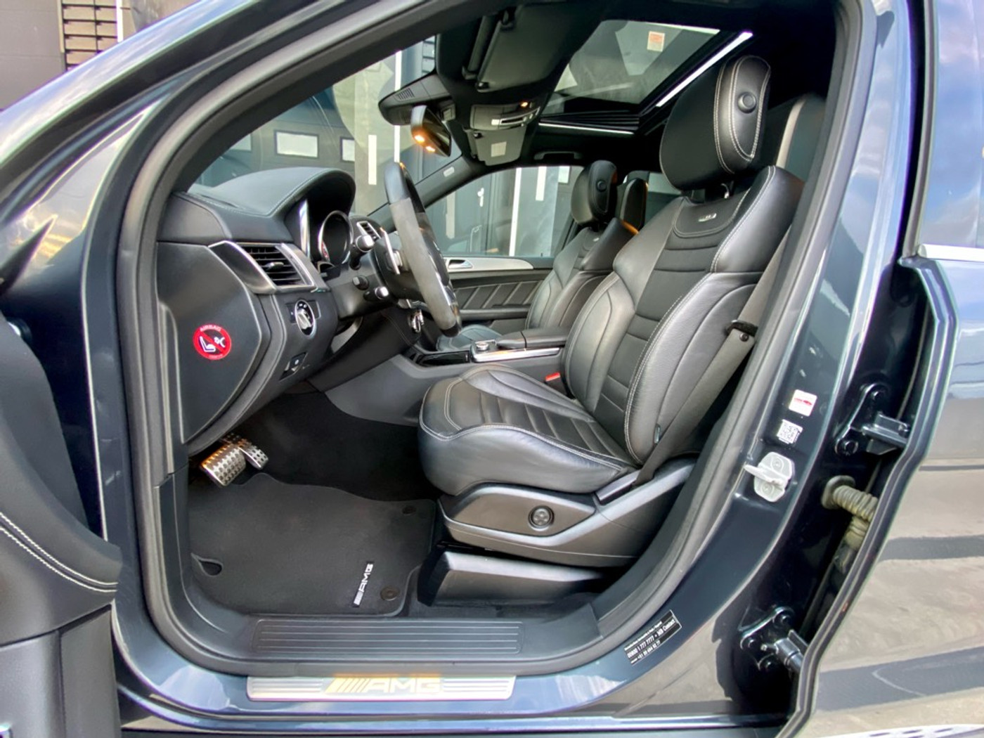 Foto van Mercedes-Benz ML 63 AMG