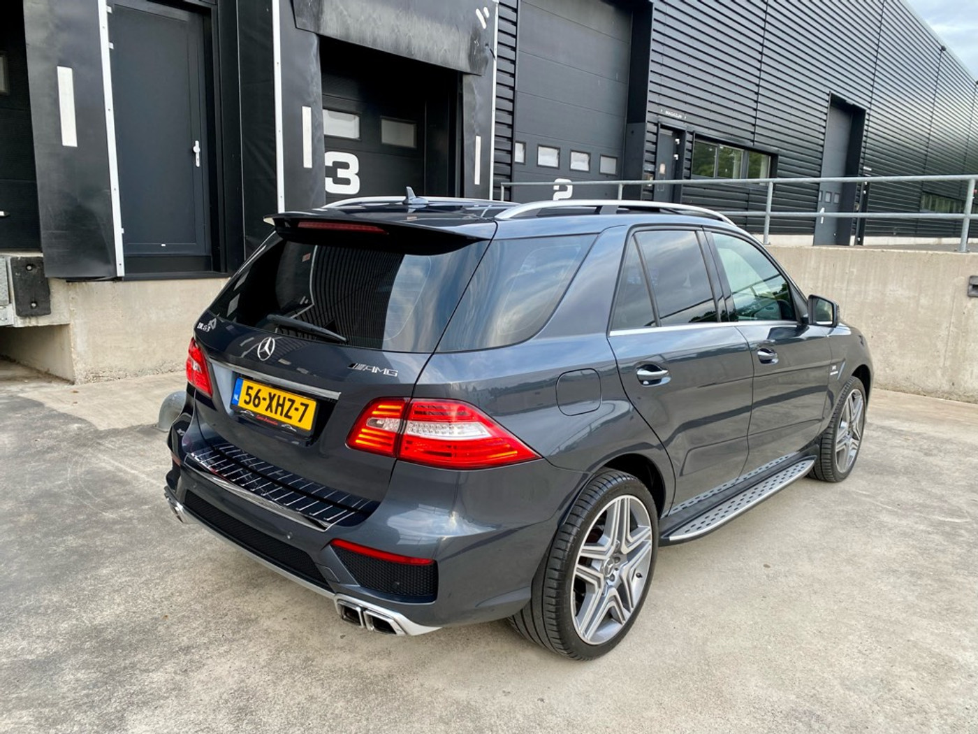 Foto van Mercedes-Benz ML 63 AMG