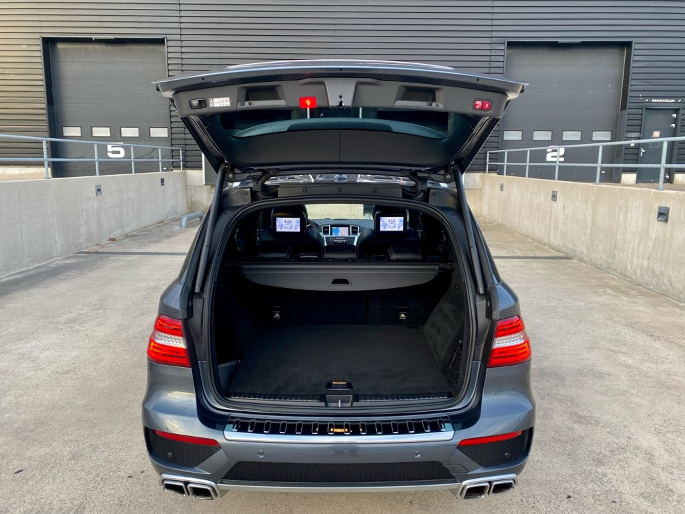 Foto van Mercedes-Benz ML 63 AMG