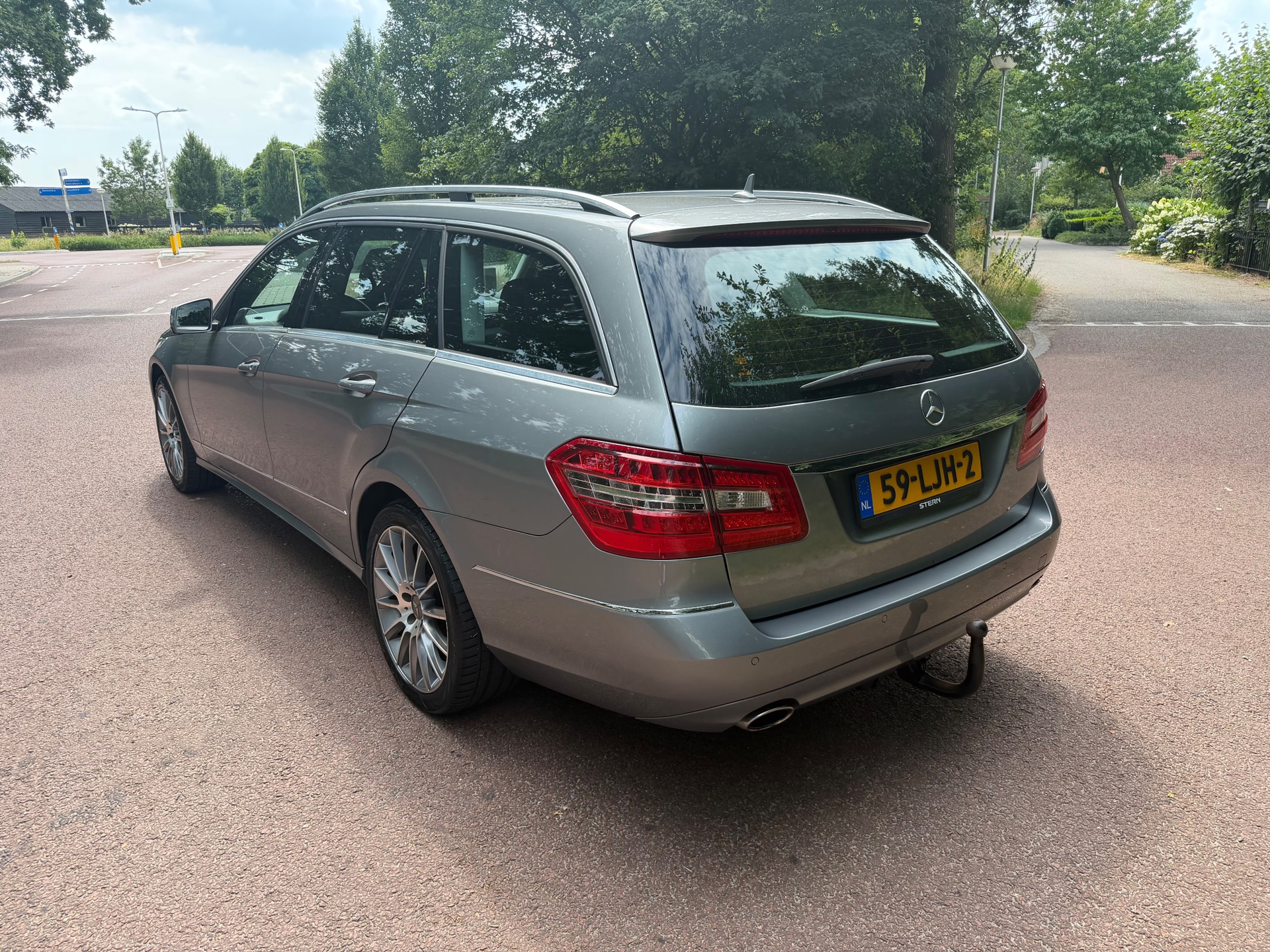 Foto van Mercedes-Benz E 200 Cgi