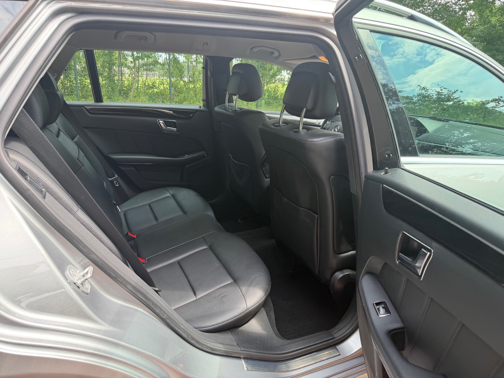 Foto van Mercedes-Benz E 200 Cgi