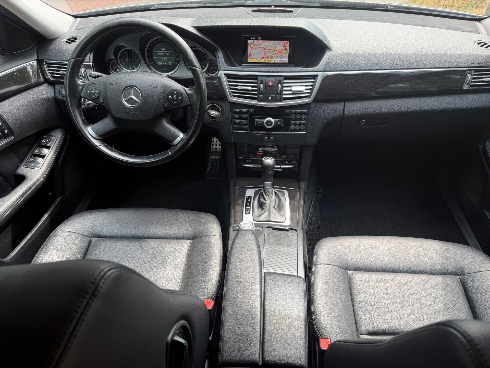 Foto van Mercedes-Benz E 200 Cgi