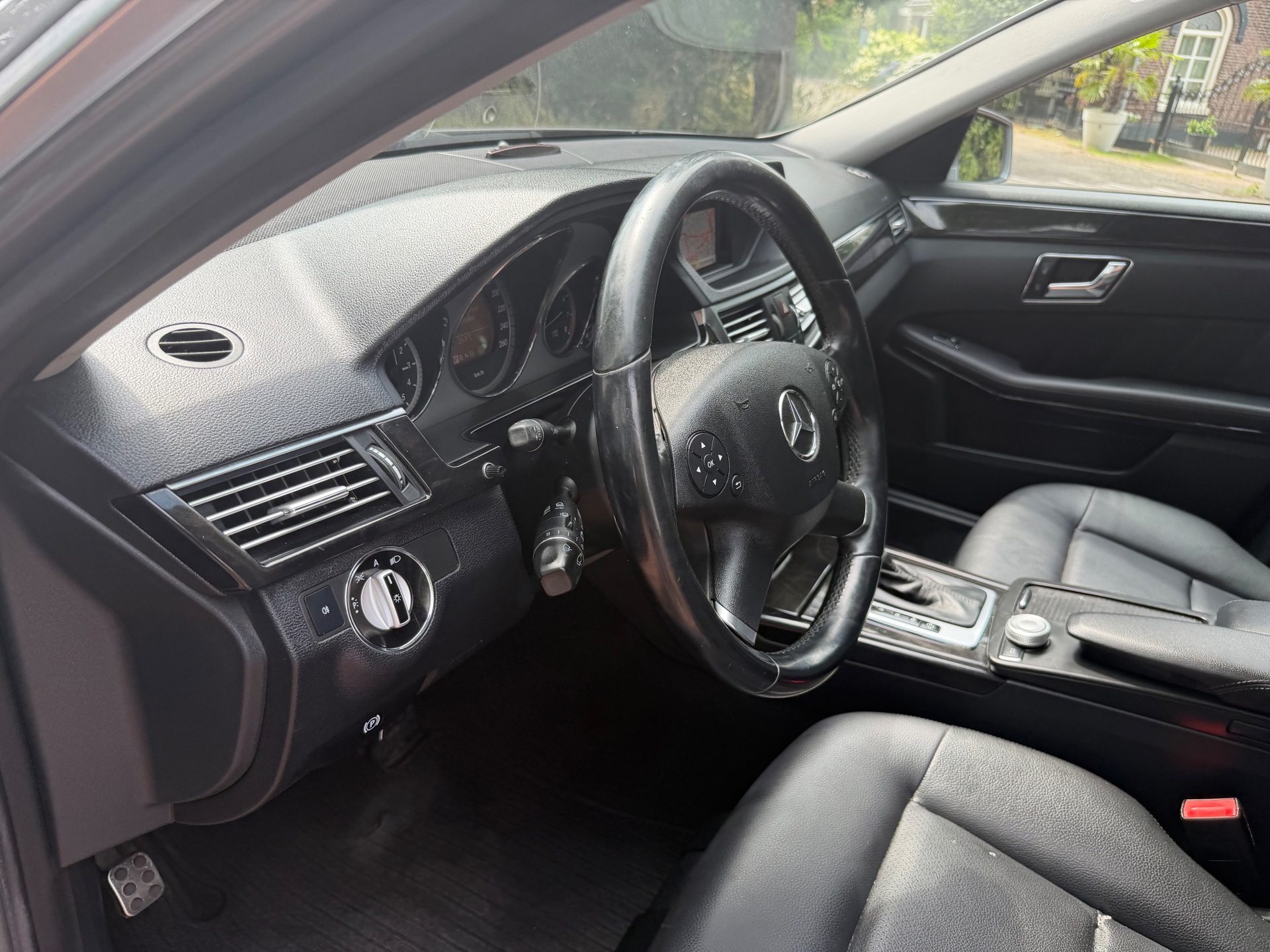 Foto van Mercedes-Benz E 200 Cgi