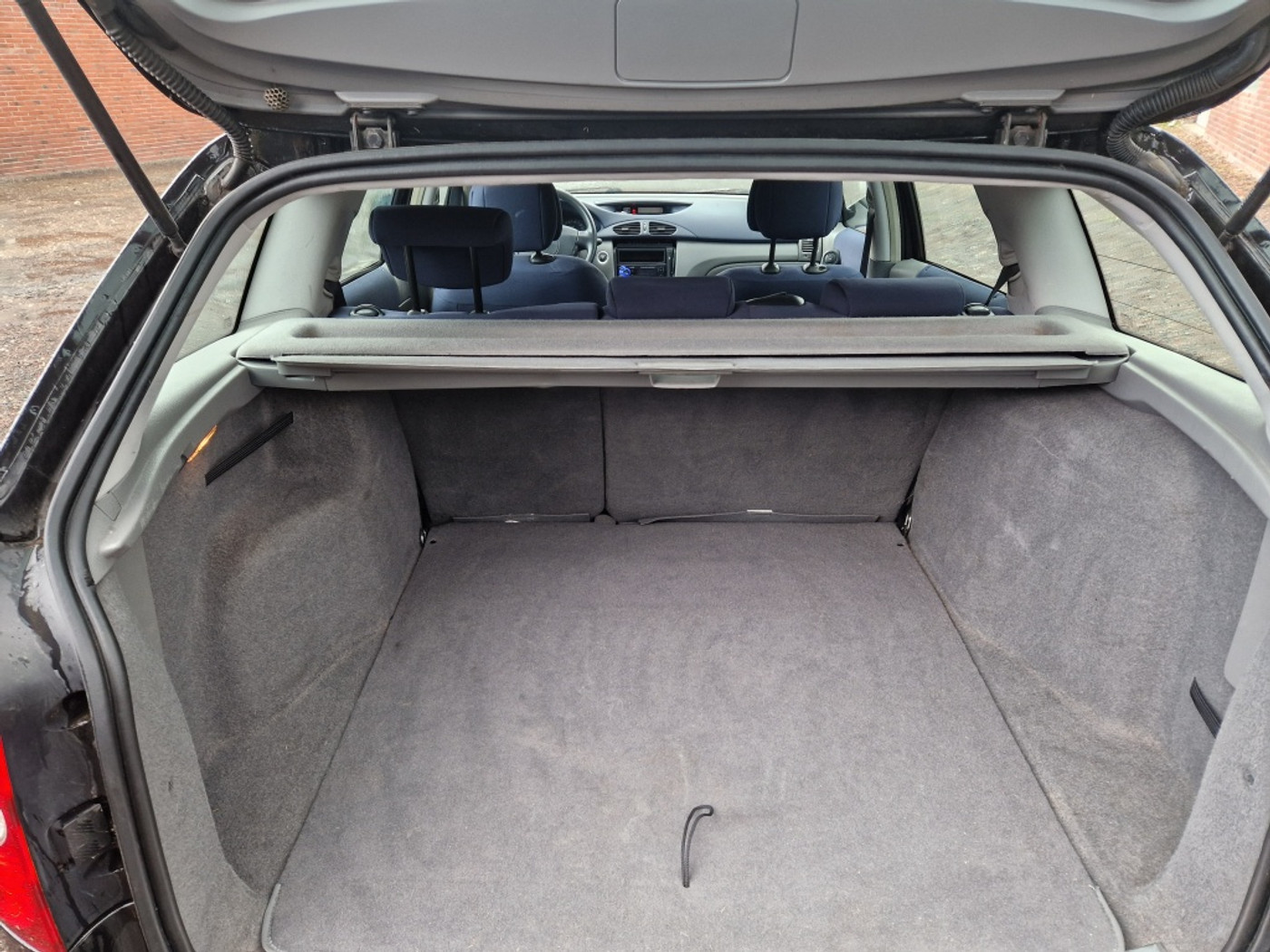 Foto van Renault Laguna Grand Tour