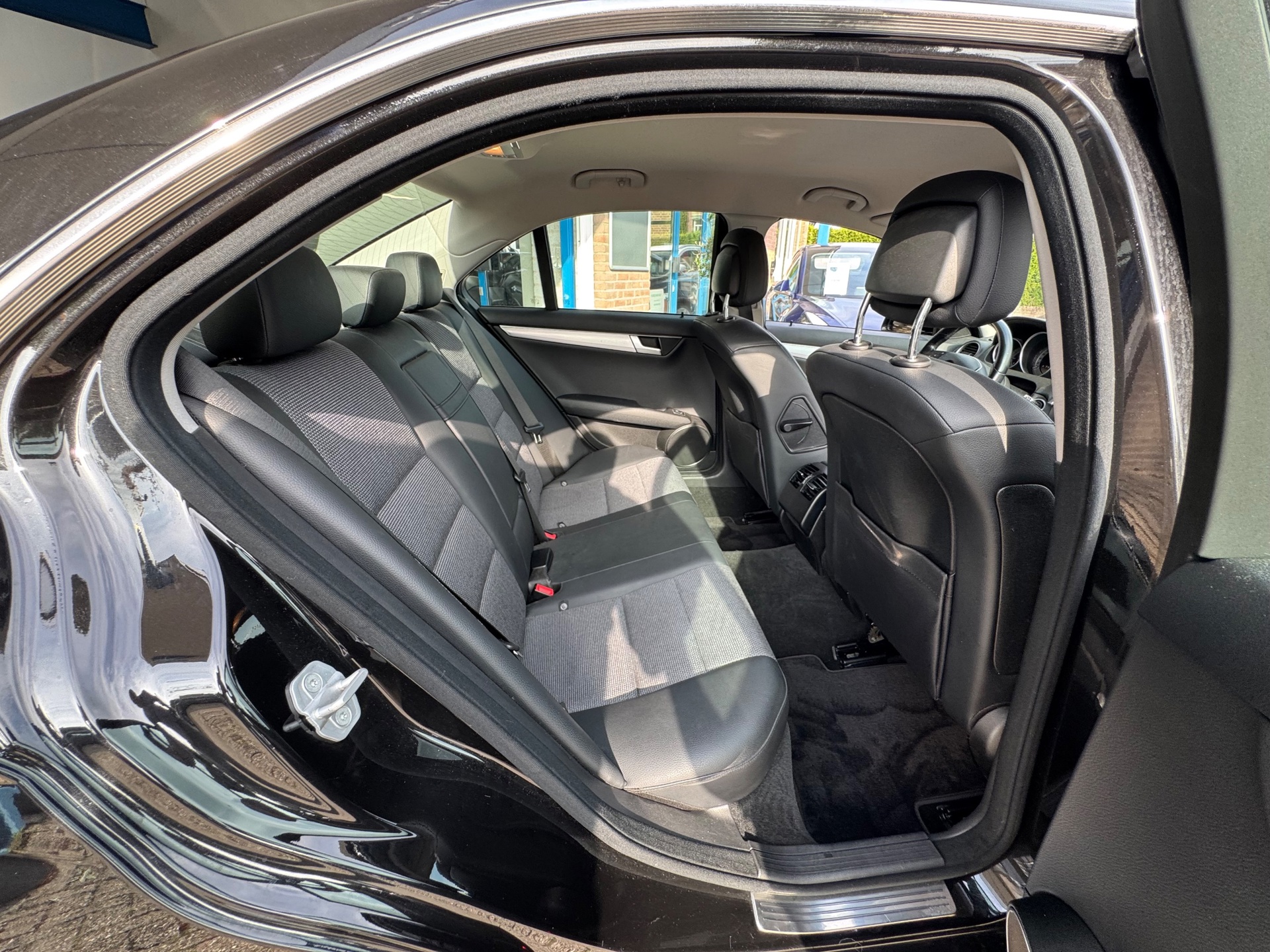 Foto van Mercedes-Benz C 180
