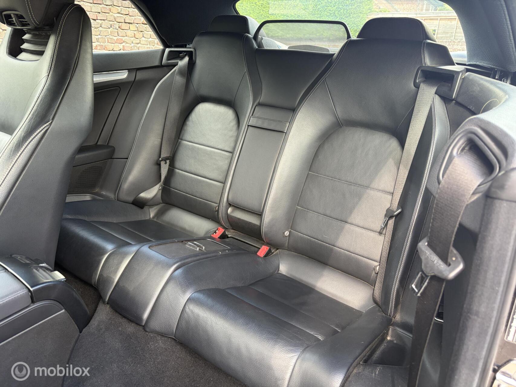 Foto van Mercedes-Benz E 200
