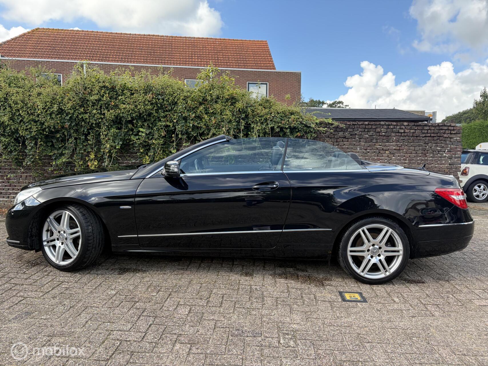 Foto van Mercedes-Benz E 200