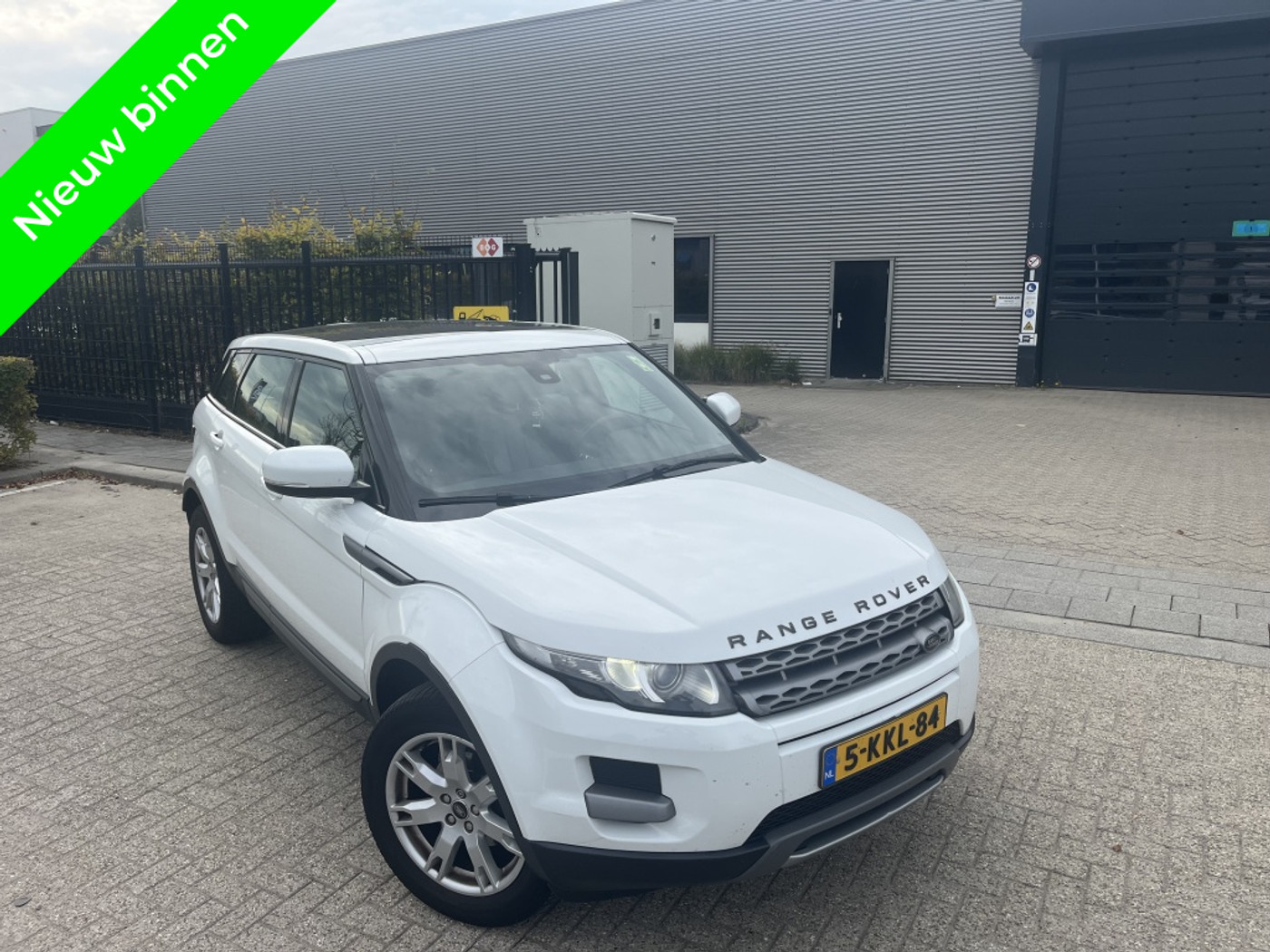 Land Rover Range Rover Evoque 2.2 TD4 4WD Dynamic Leer Stoelverw Panorama 2013 - voorkant