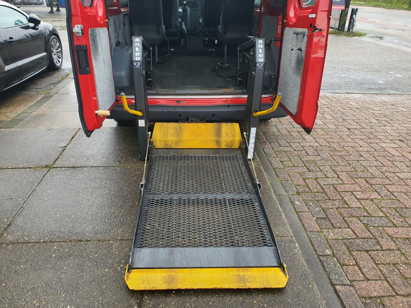 Foto van Ford Transit 260s Van 85dpf LR 4.23