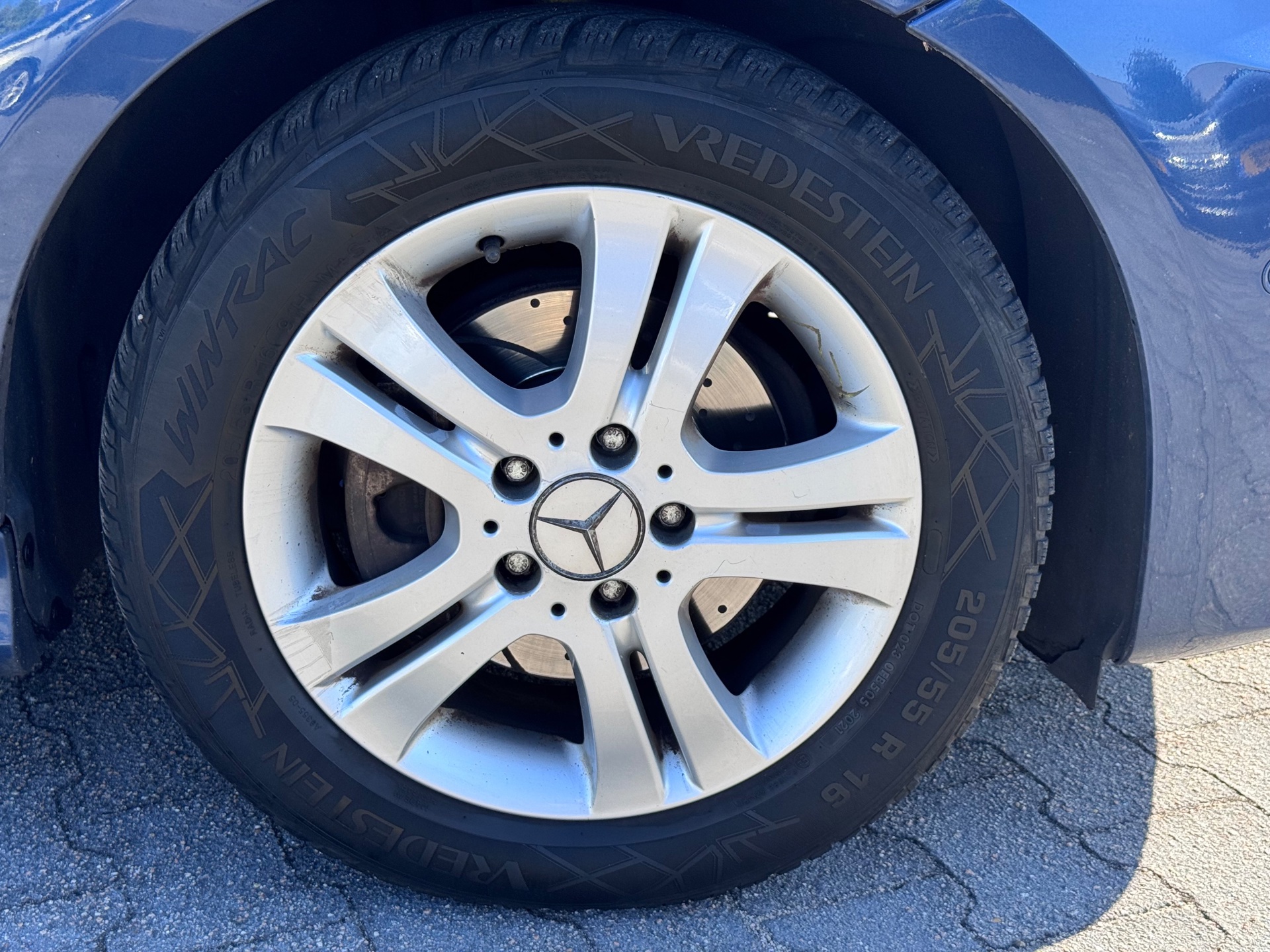 Foto van Mercedes-Benz B 200