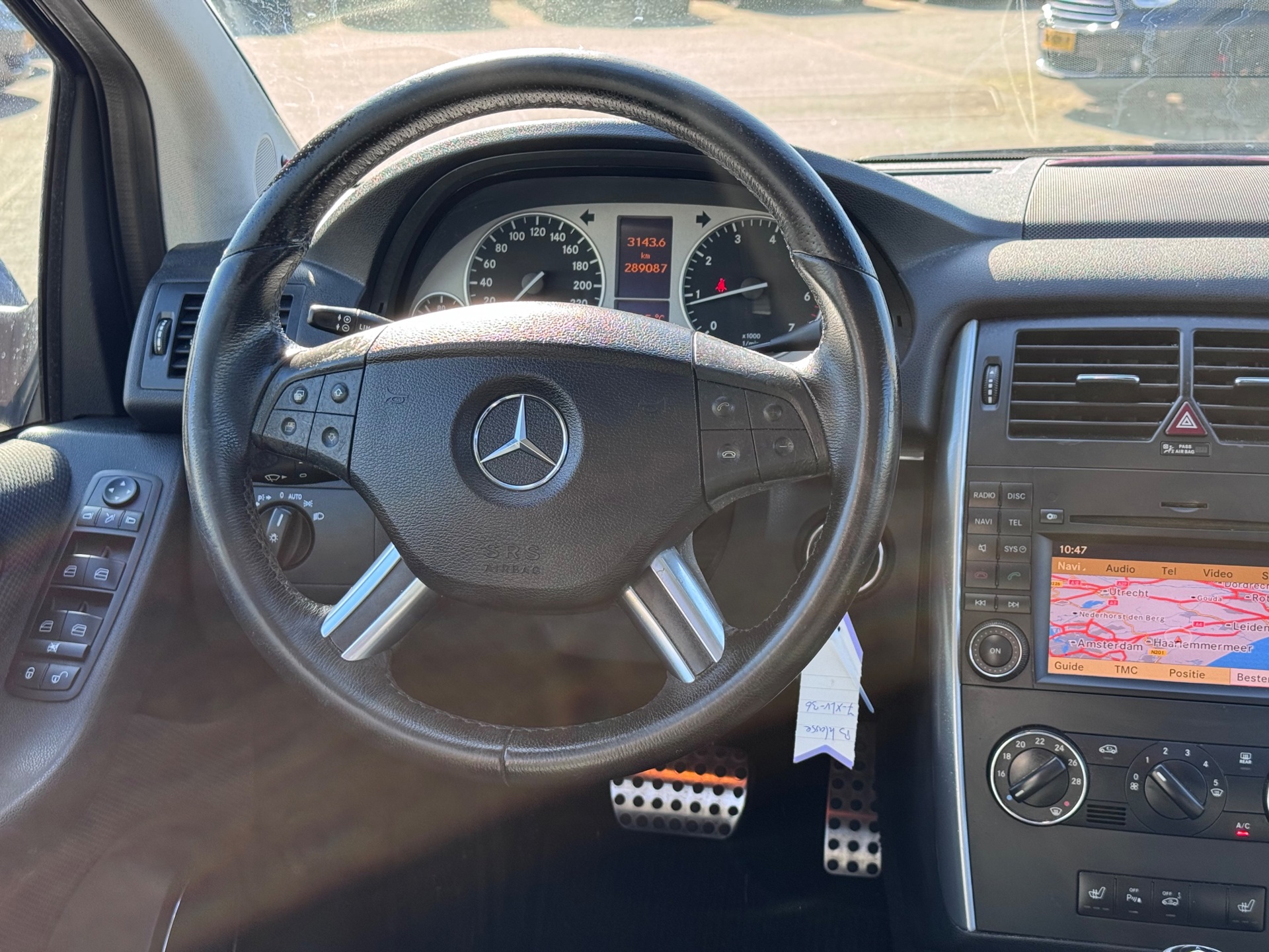 Foto van Mercedes-Benz B 200