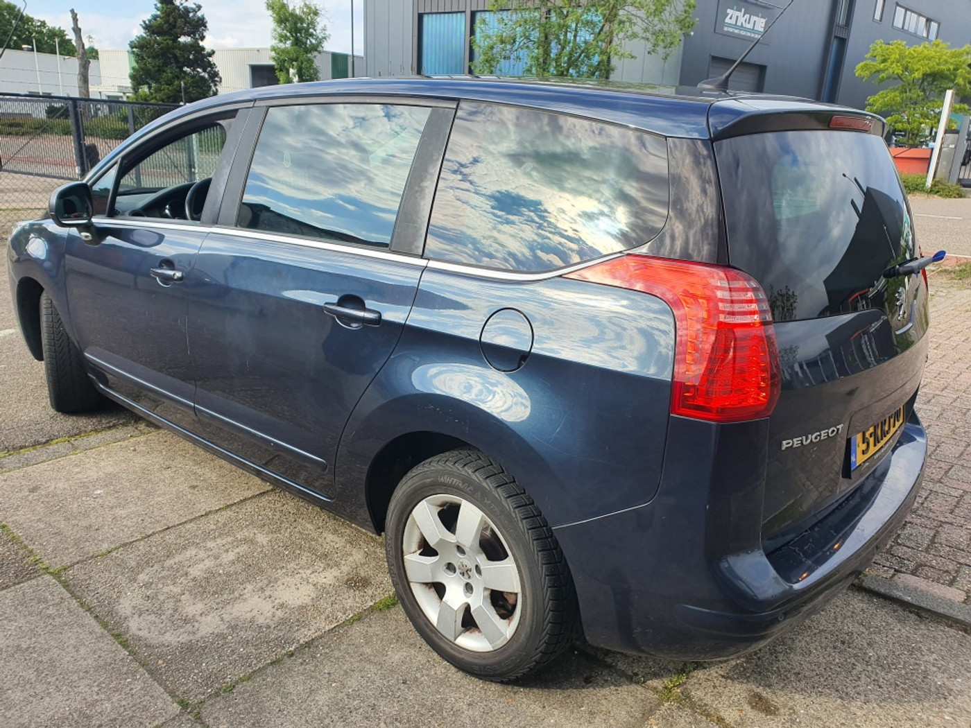 Foto van Peugeot 5008