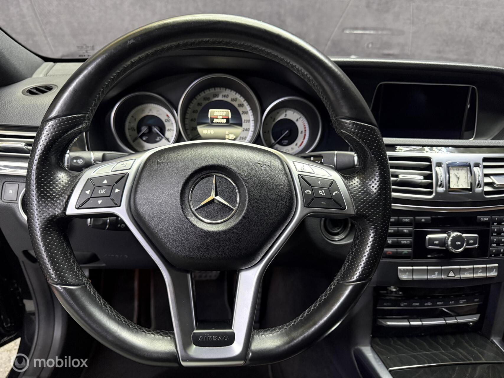 Foto van Mercedes-Benz E 350 Bluetec