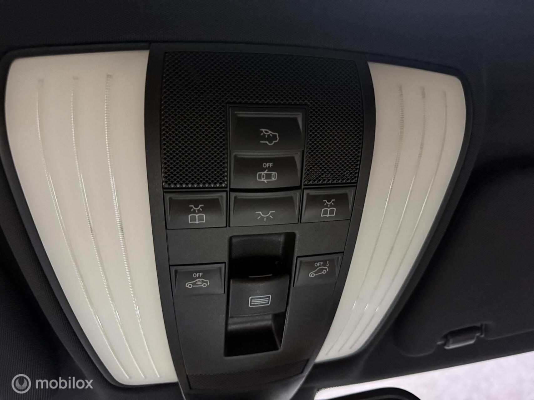 Foto van Mercedes-Benz E 350 Bluetec