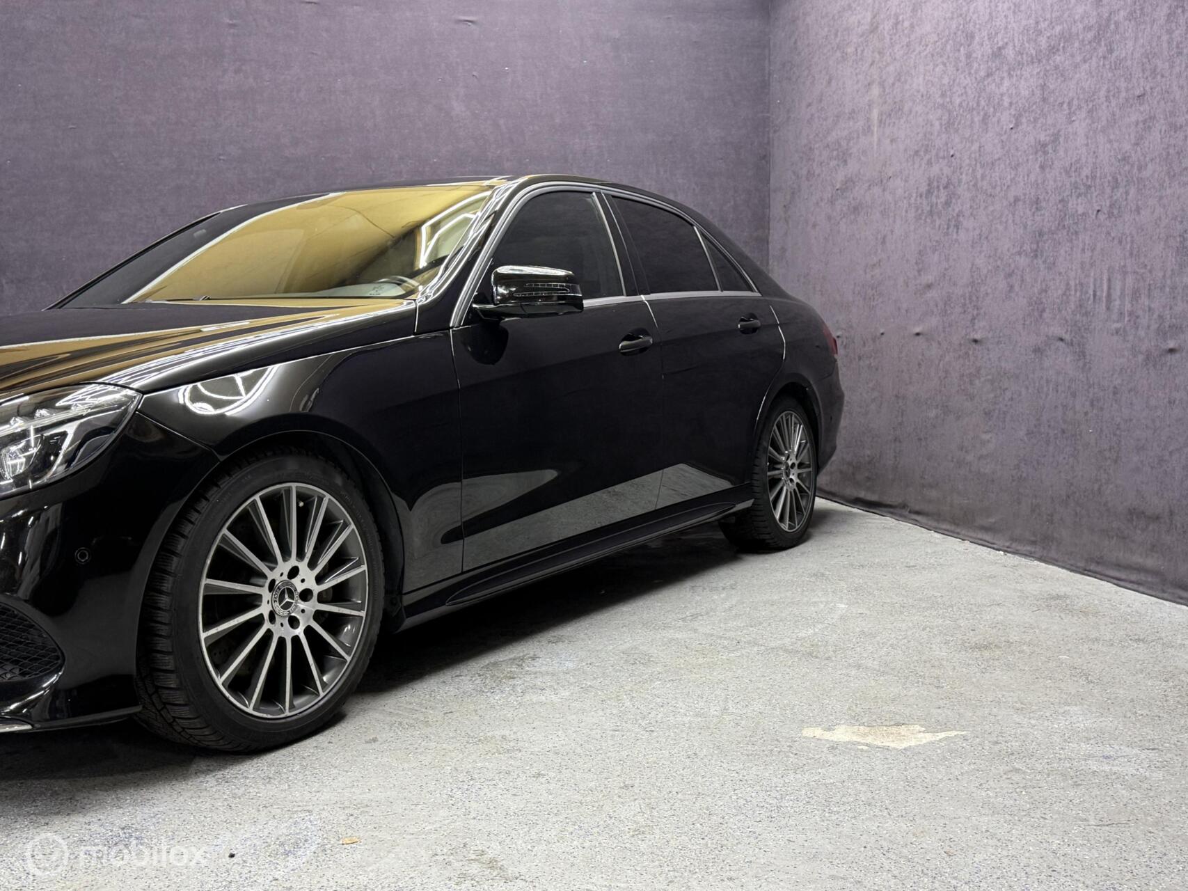 Foto van Mercedes-Benz E 350 Bluetec