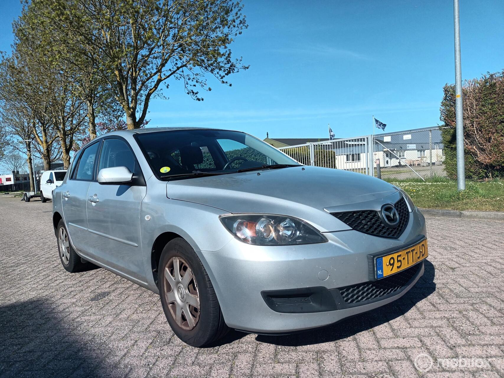 Mazda Mazda 3 1.6 S-VT Touring 2007 - voorkant