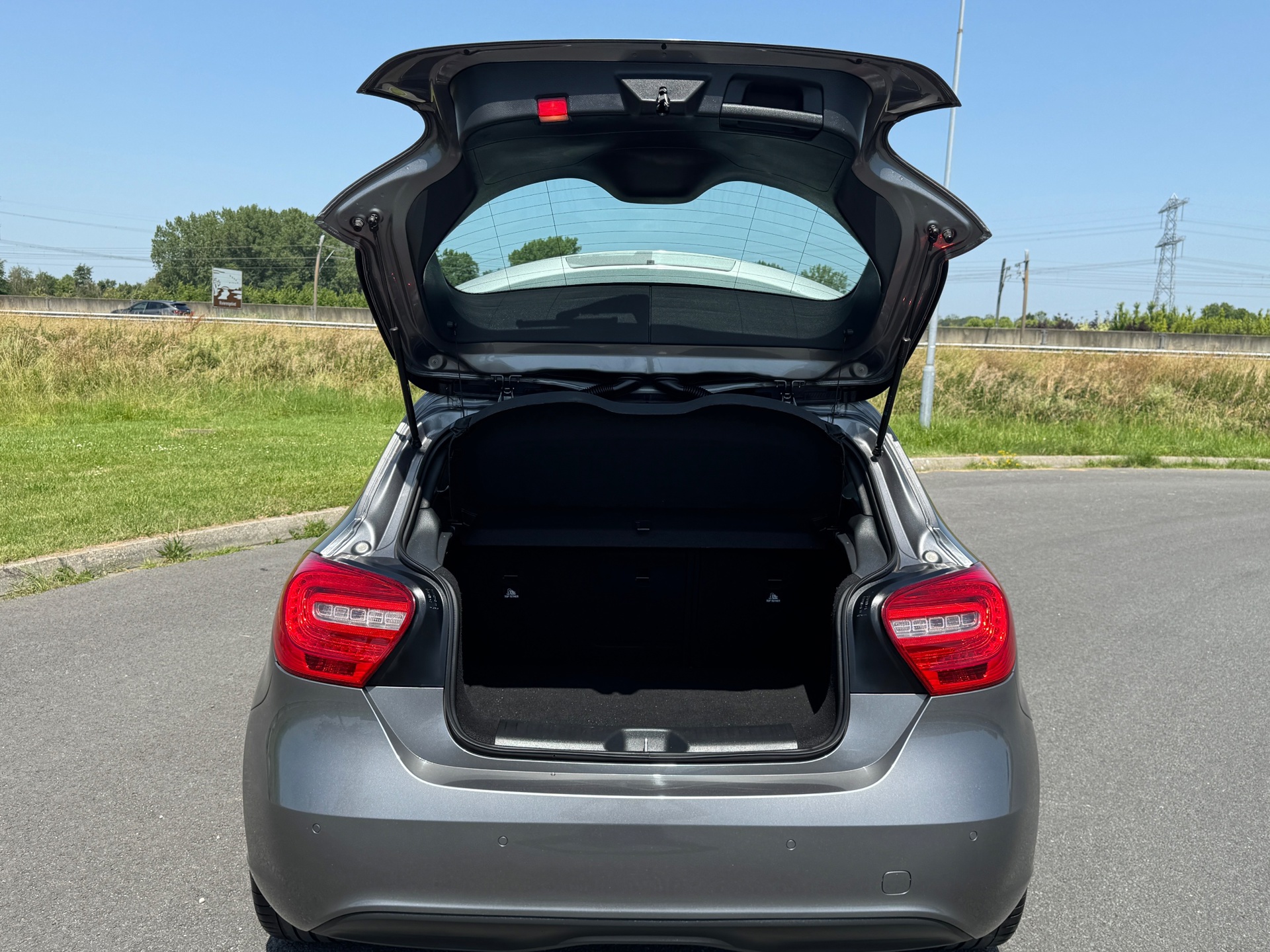 Foto van Mercedes-Benz A 180