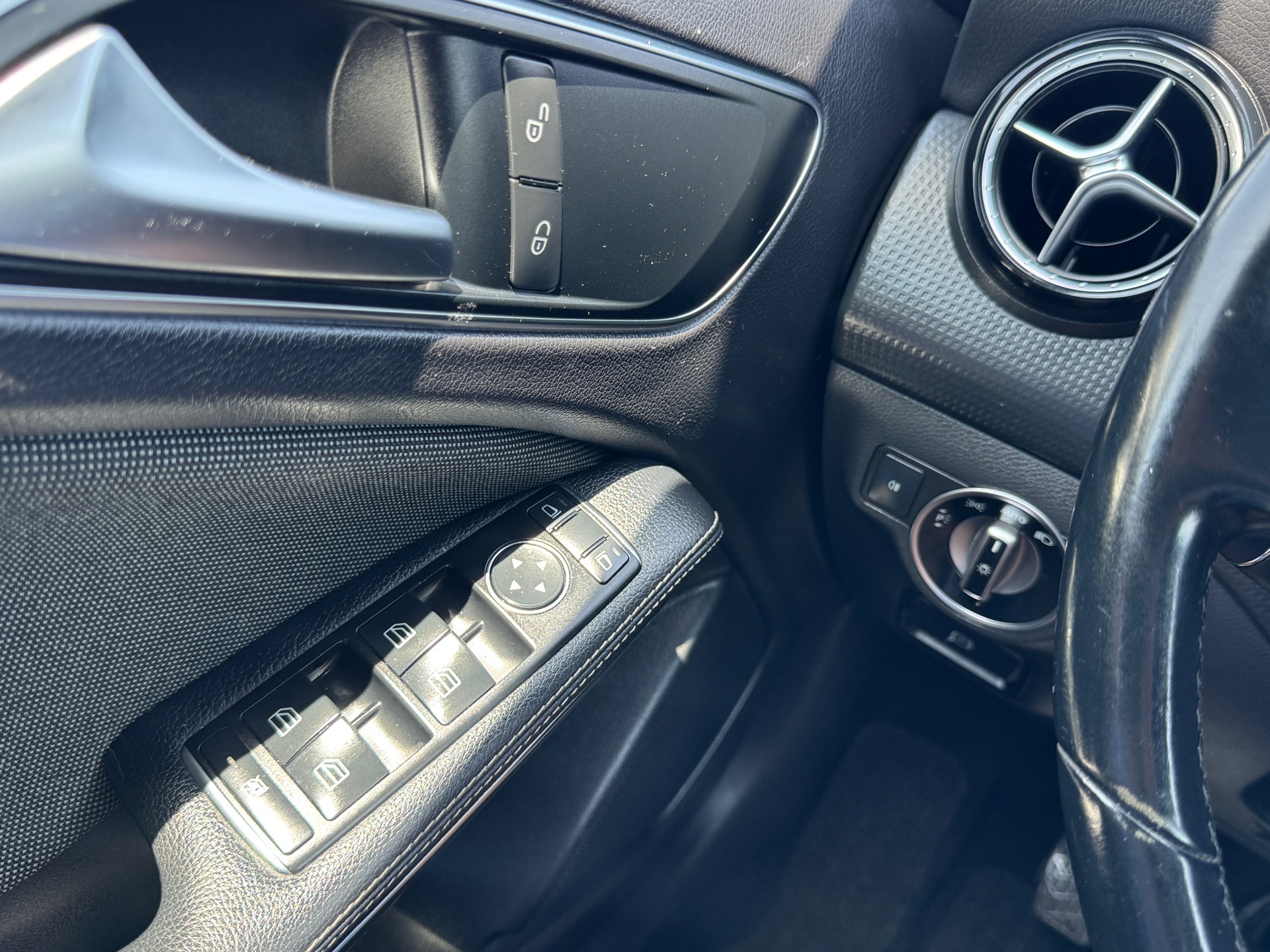 Foto van Mercedes-Benz A 180