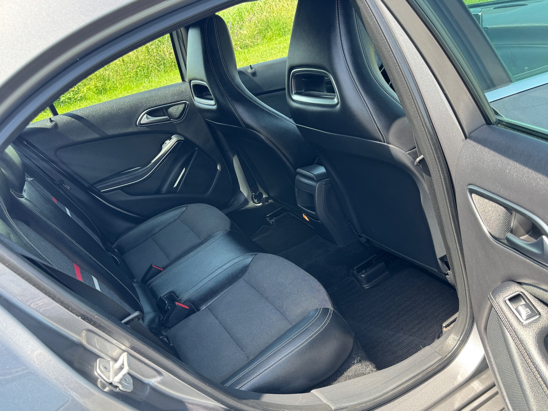 Foto van Mercedes-Benz A 180