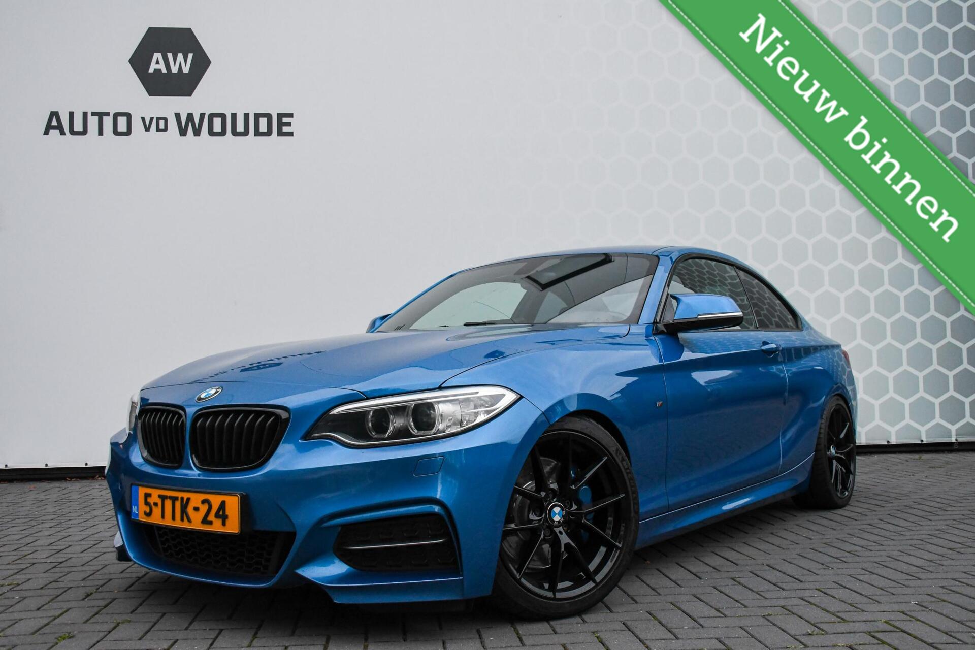 BMW M235i M235i High Executive KW Schroefset 400PK 2014 - voorkant