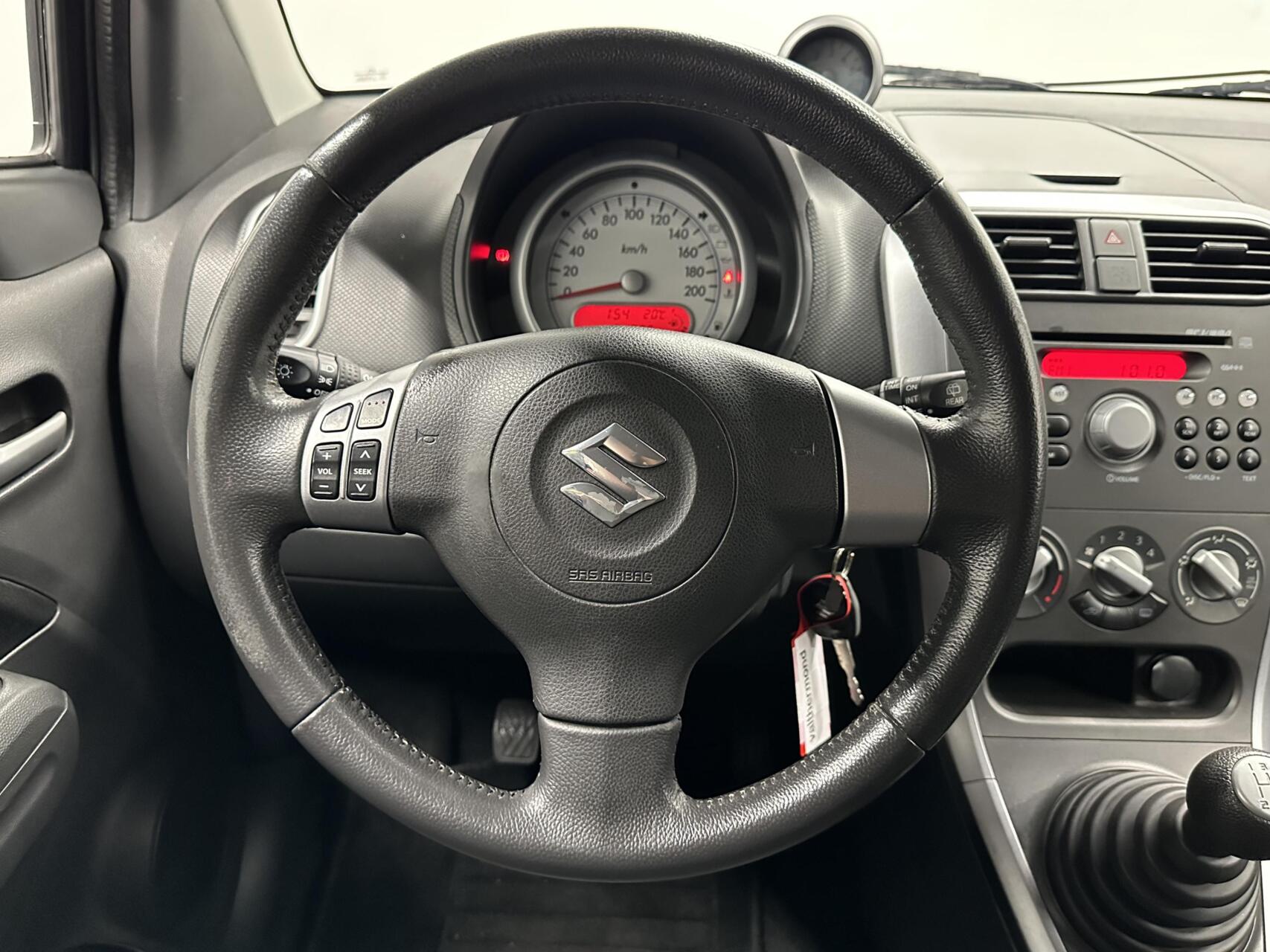 Foto van Suzuki Splash