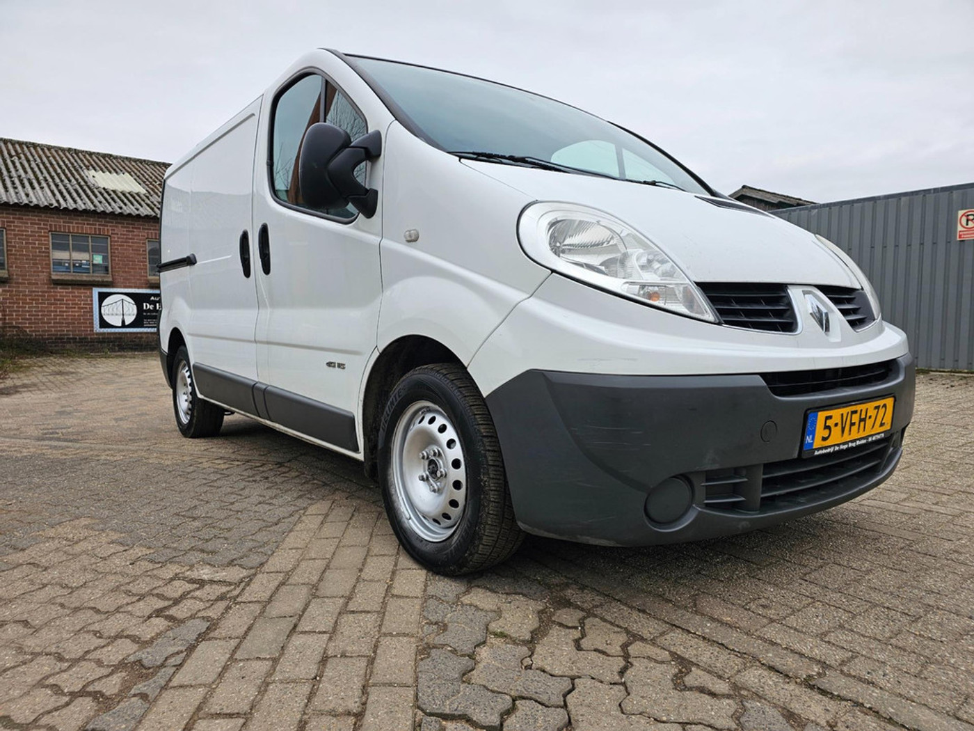 Foto van Renault Trafic T27 L1/h1 2,5 Dci 84kw E4 Fap