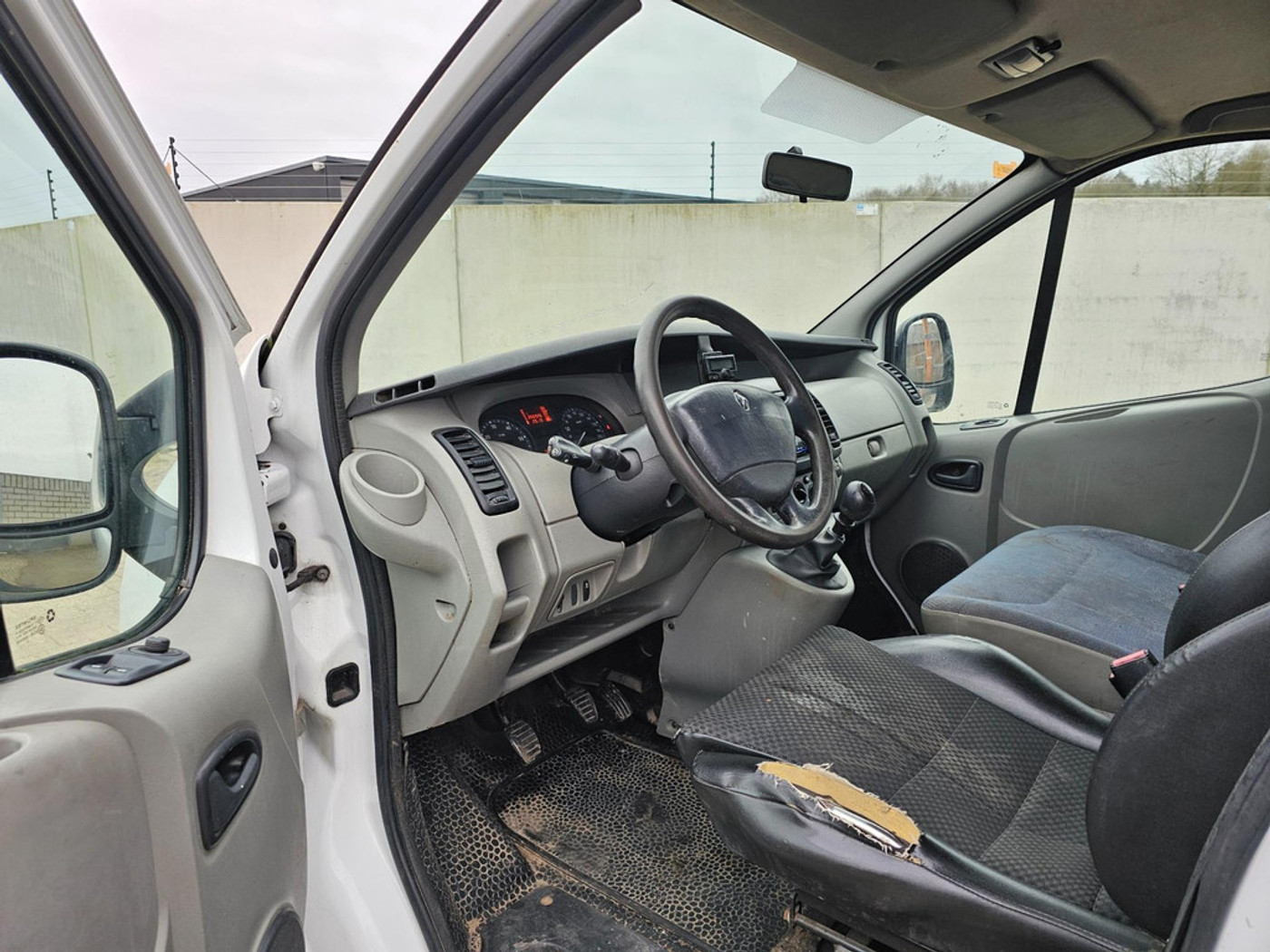 Foto van Renault Trafic T27 L1/h1 2,5 Dci 84kw E4 Fap
