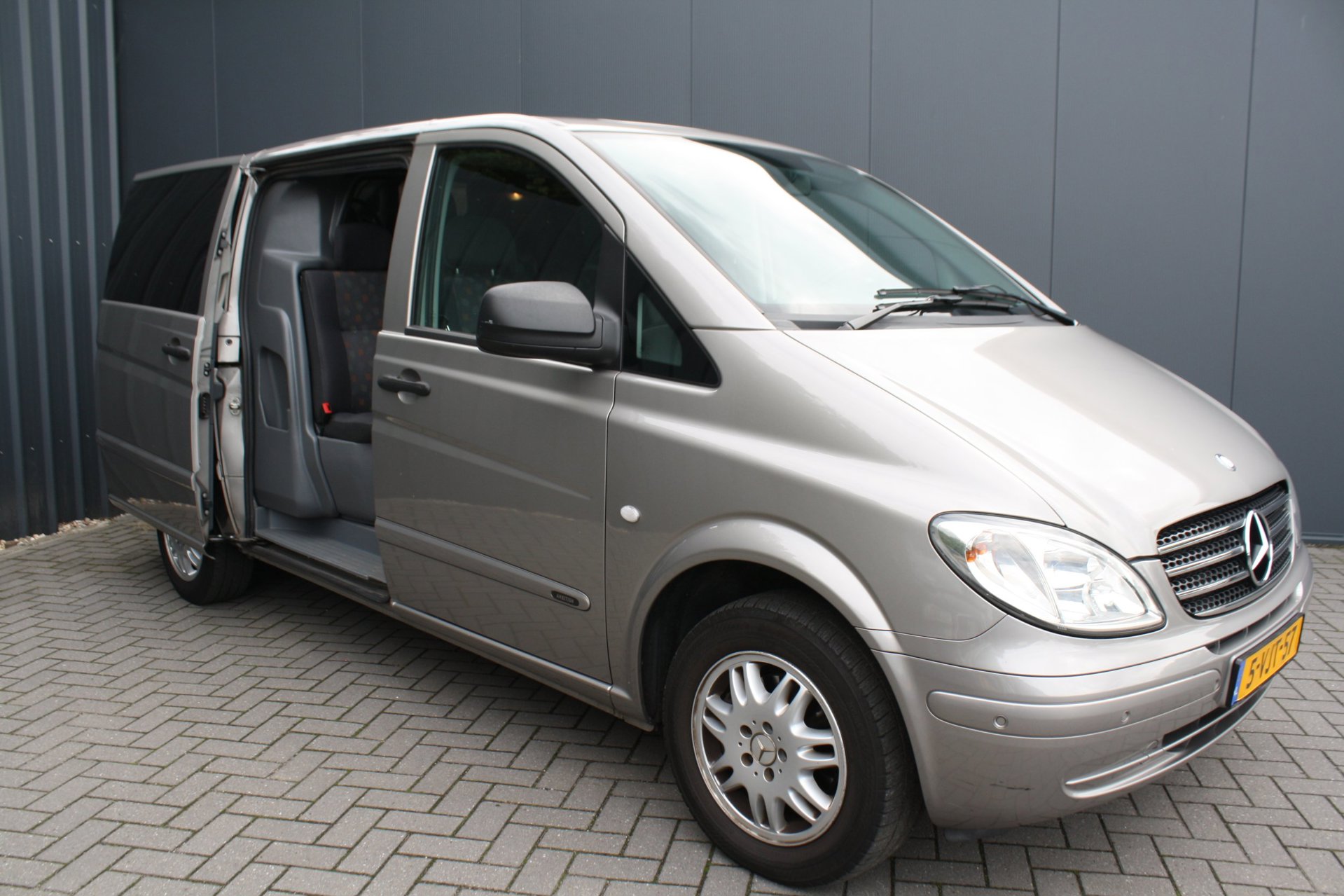 Foto van Mercedes-Benz 639 Vito 115 CDI