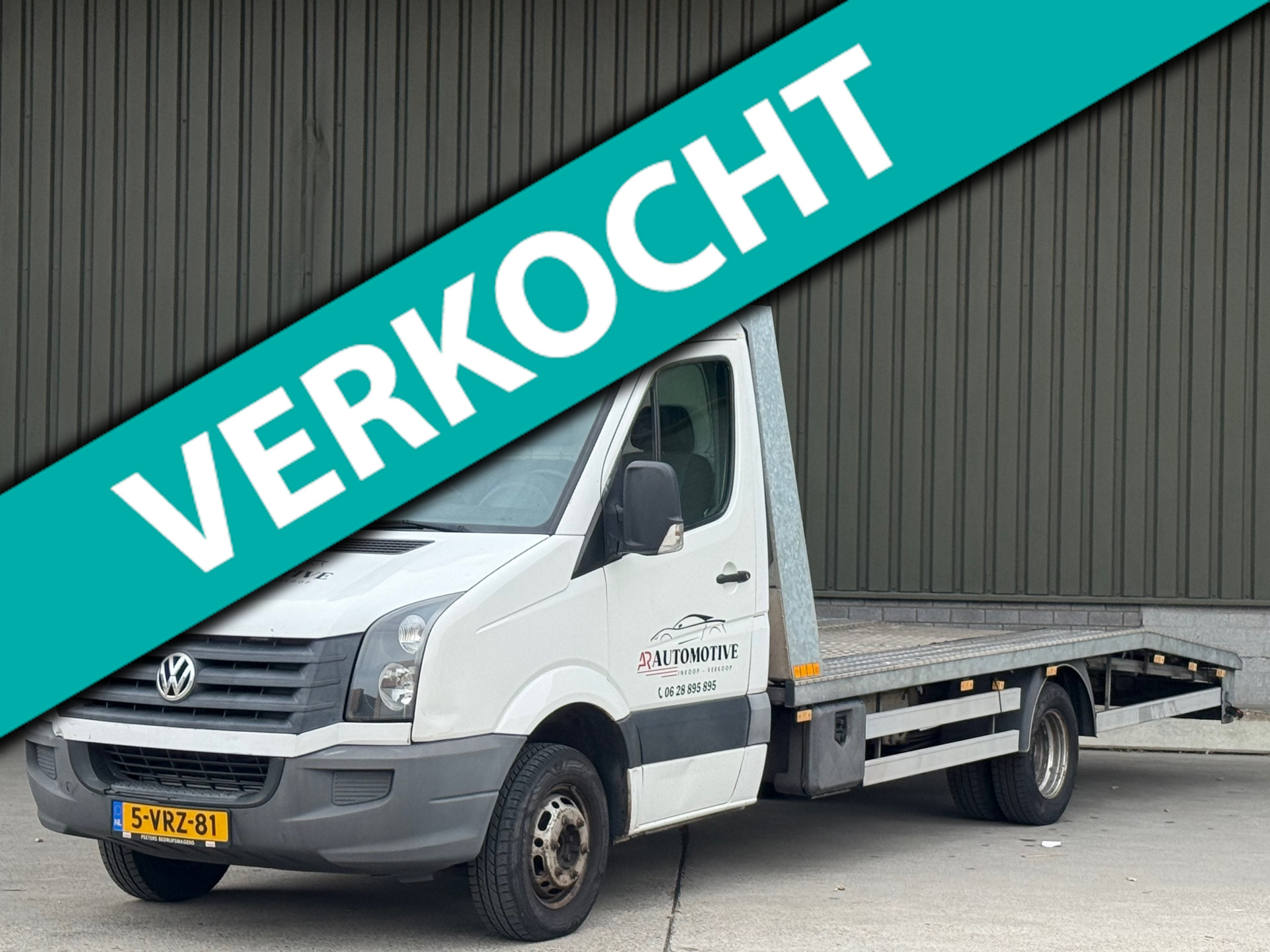 Volkswagen Crafter 46 2.0 TDI L3H1 BM oprijwagen 2011 - voorkant